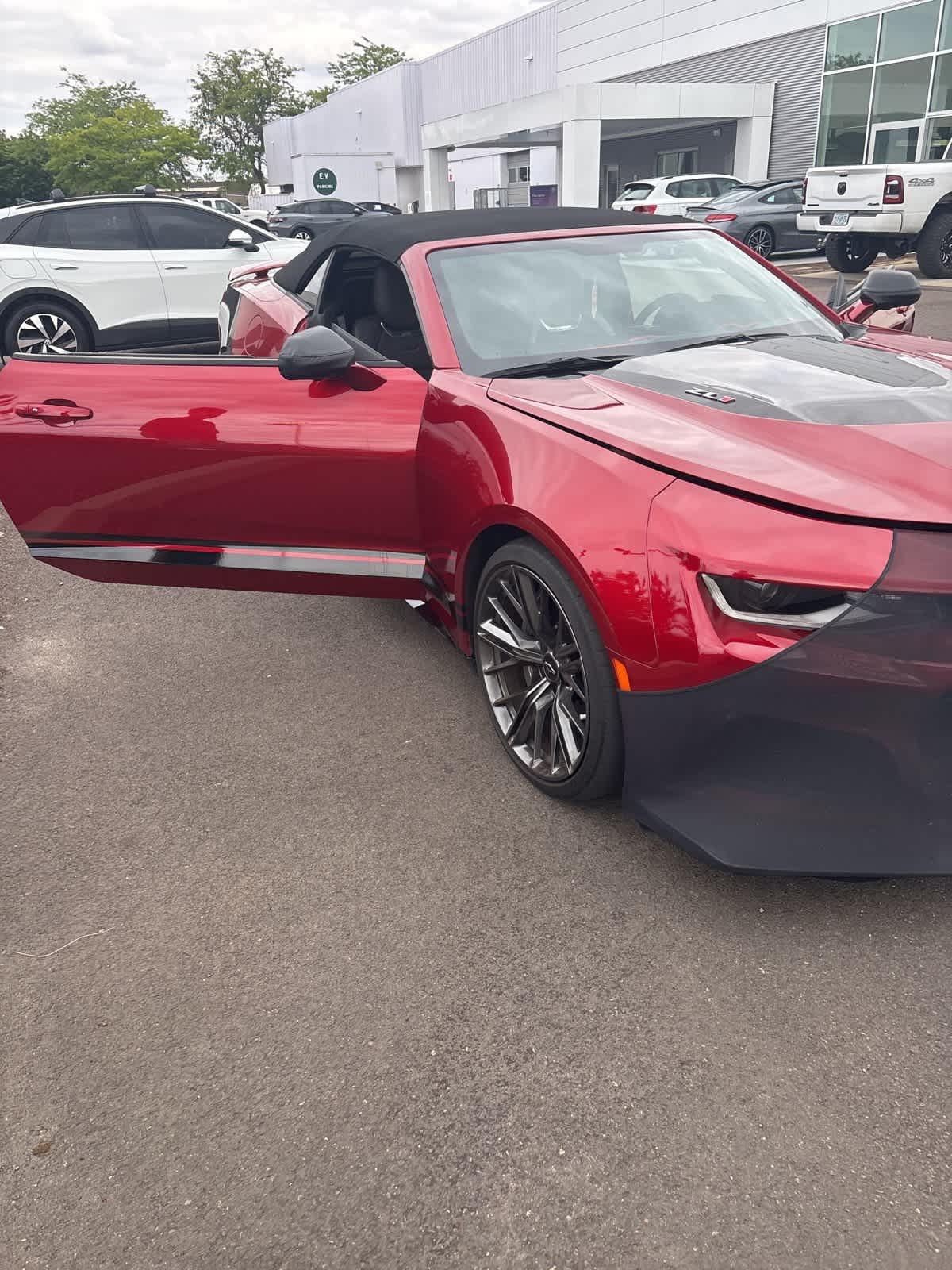 Thumbnail: 2021 Chevrolet Camaro - 2