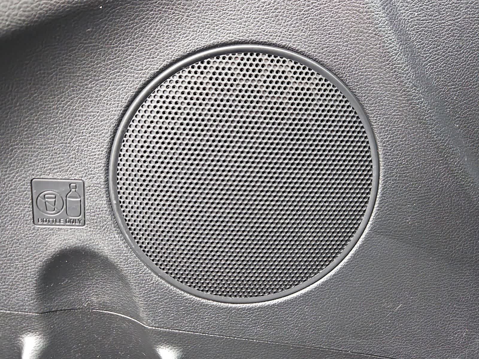 Thumbnail: 2017 Kia Forte - 28