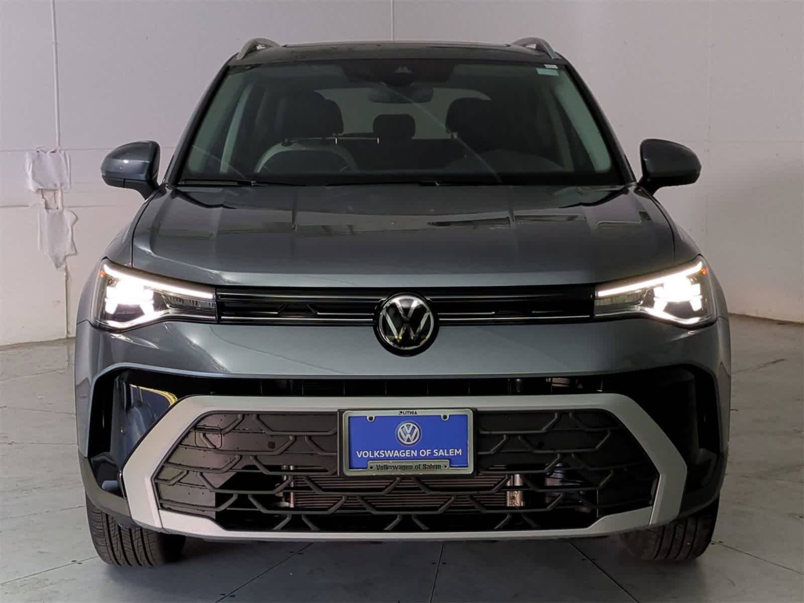 Thumbnail: 2025 Volkswagen Taos - 9