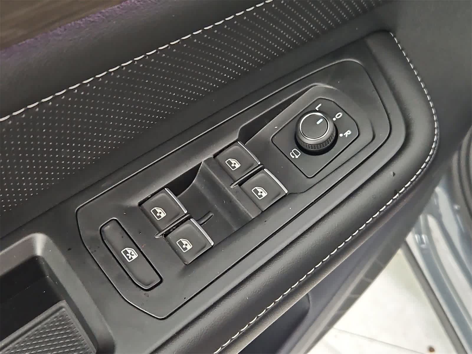 Thumbnail: 2026 Volkswagen Atlas - 17