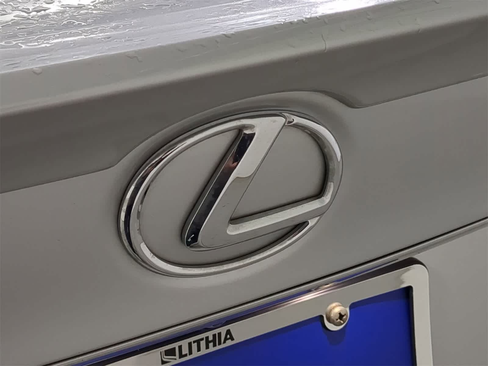 Thumbnail: 2015 Lexus IS - 10