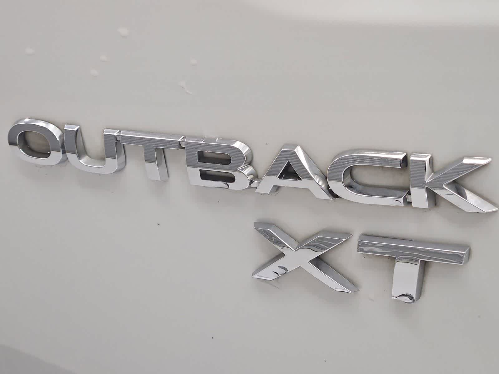 Thumbnail: 2022 Subaru Outback - 11