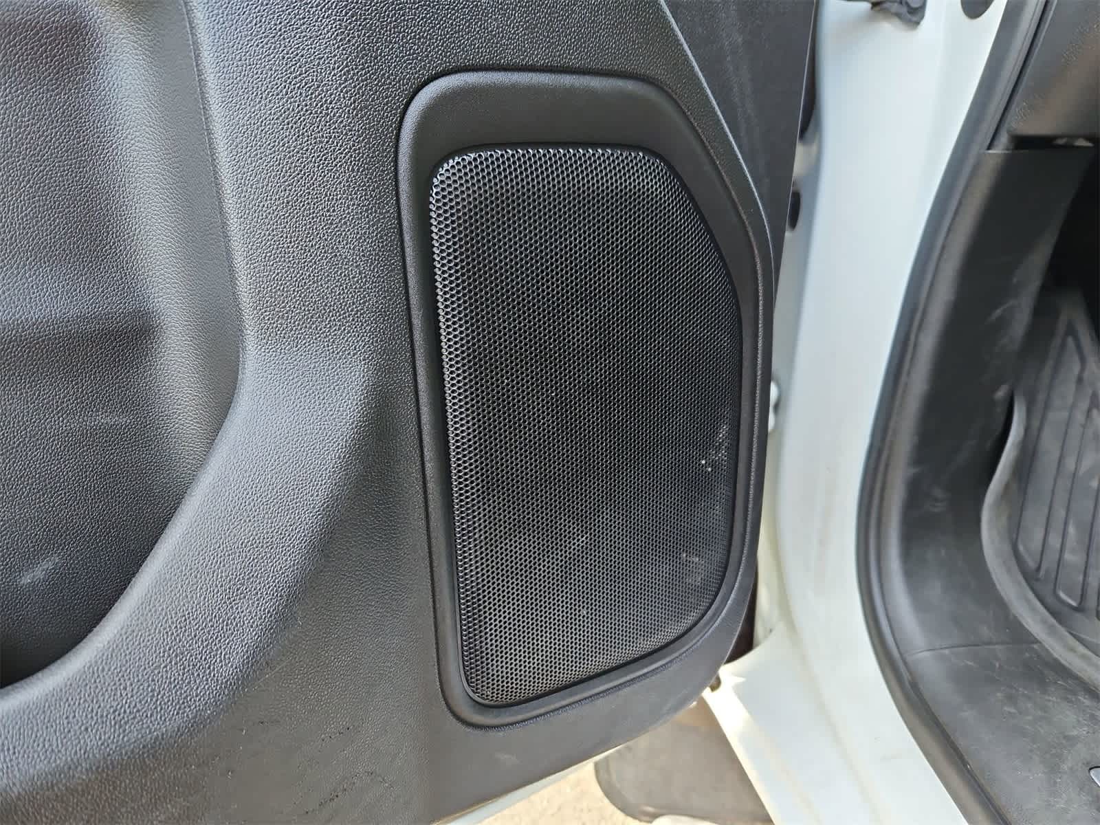 Thumbnail: 2023 GMC Sierra 3500 - 30