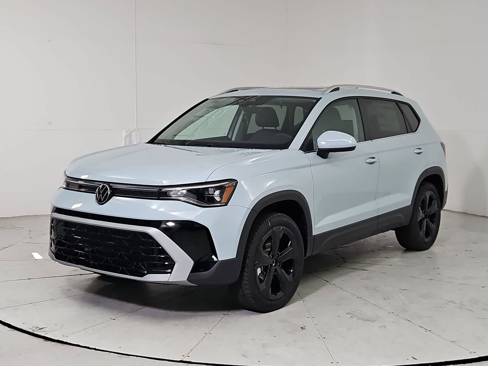 Thumbnail: 2026 Volkswagen Taos - 1