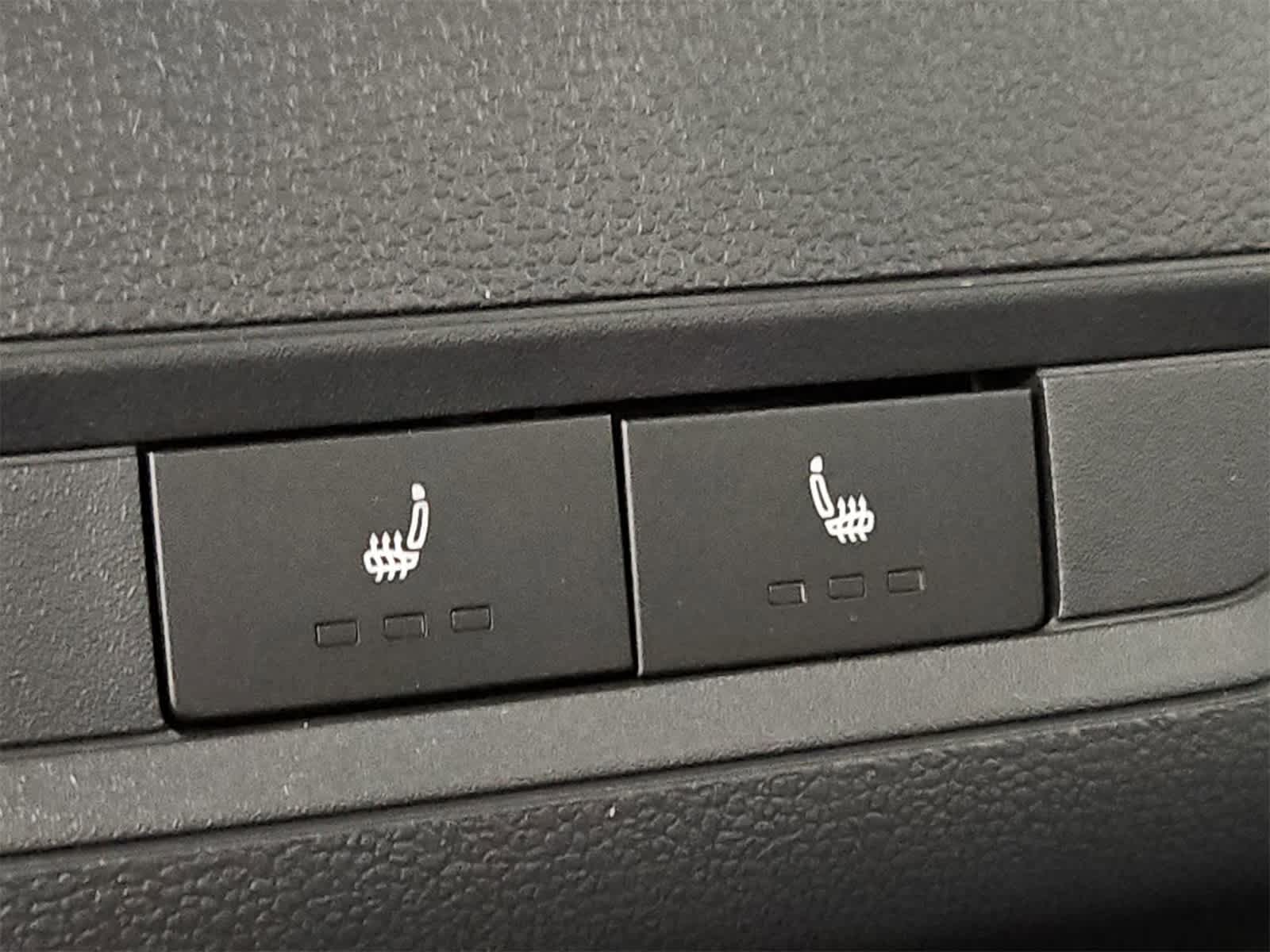 Thumbnail: 2025 Volkswagen Jetta - 39