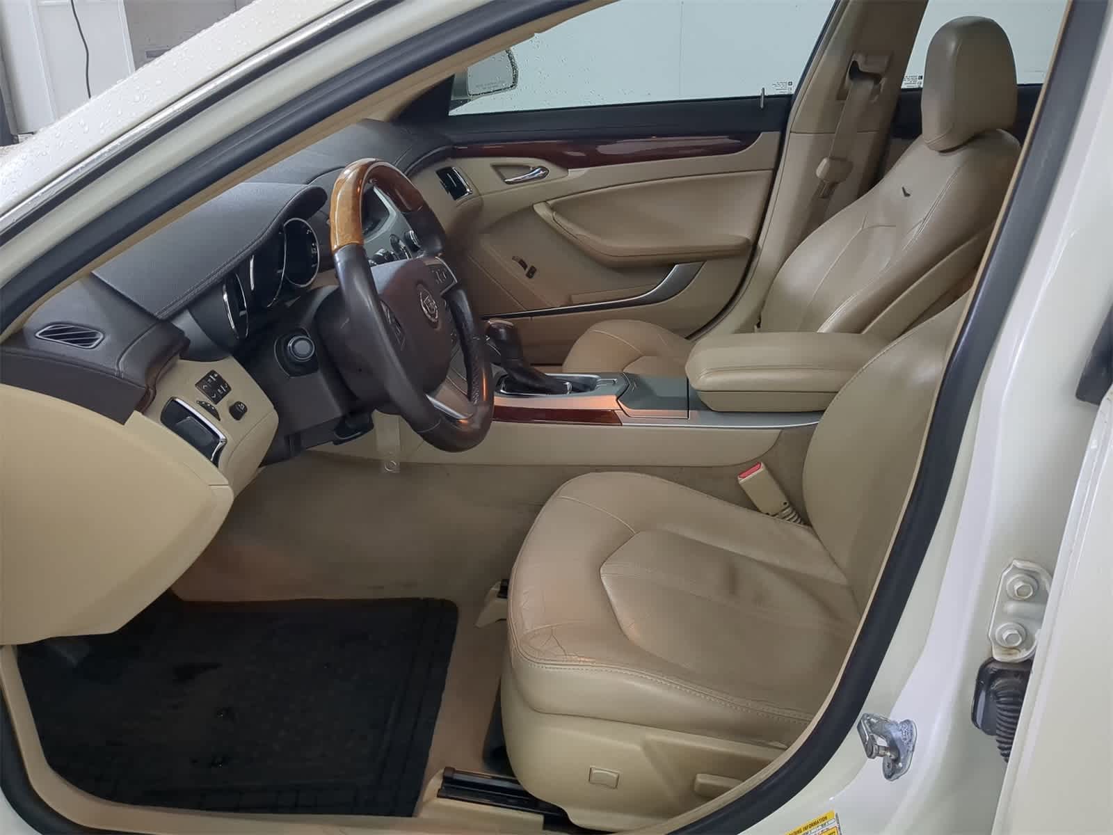 Thumbnail: 2011 Cadillac CTS - 15