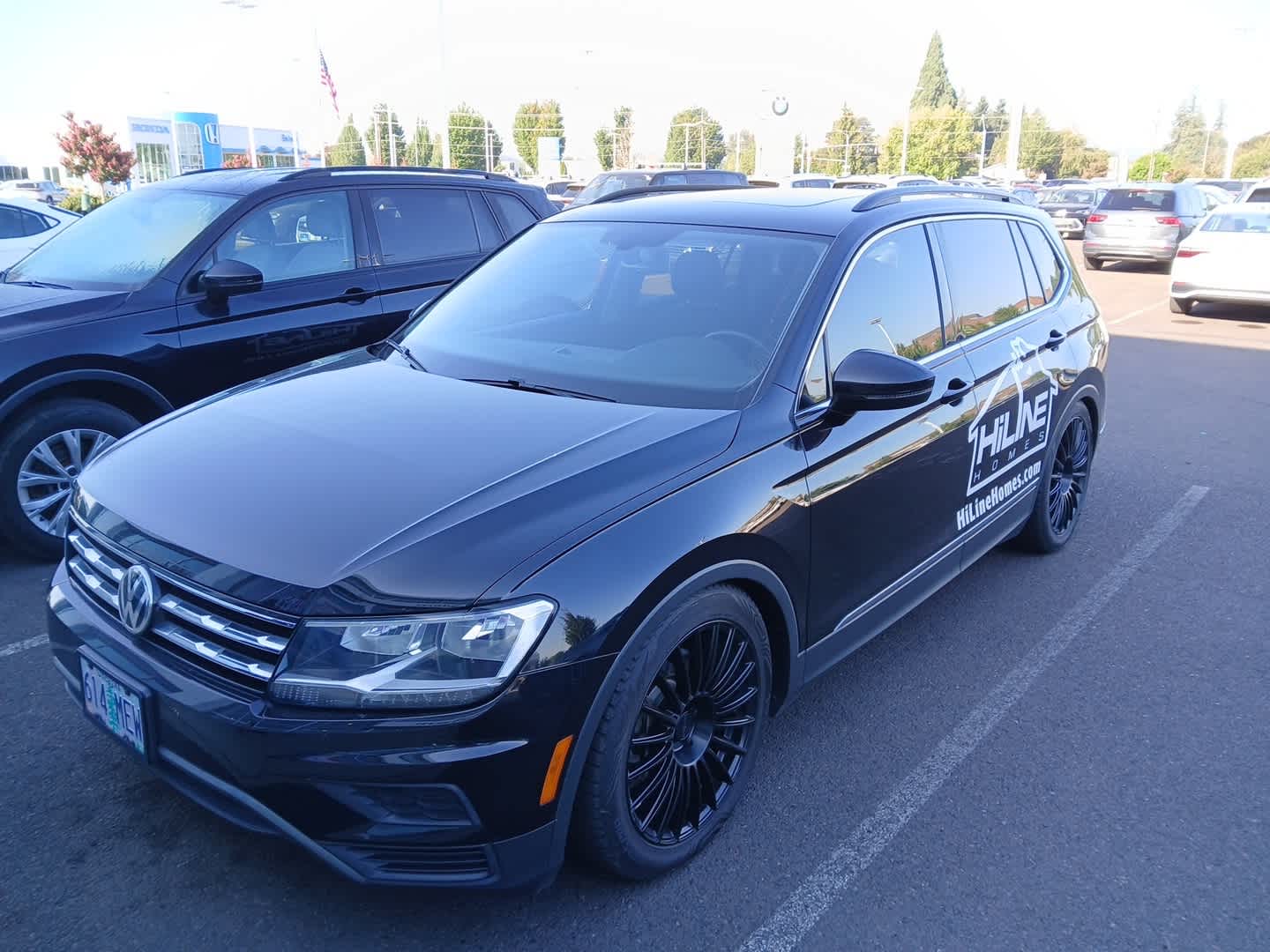 Thumbnail: 2020 Volkswagen Tiguan - 3