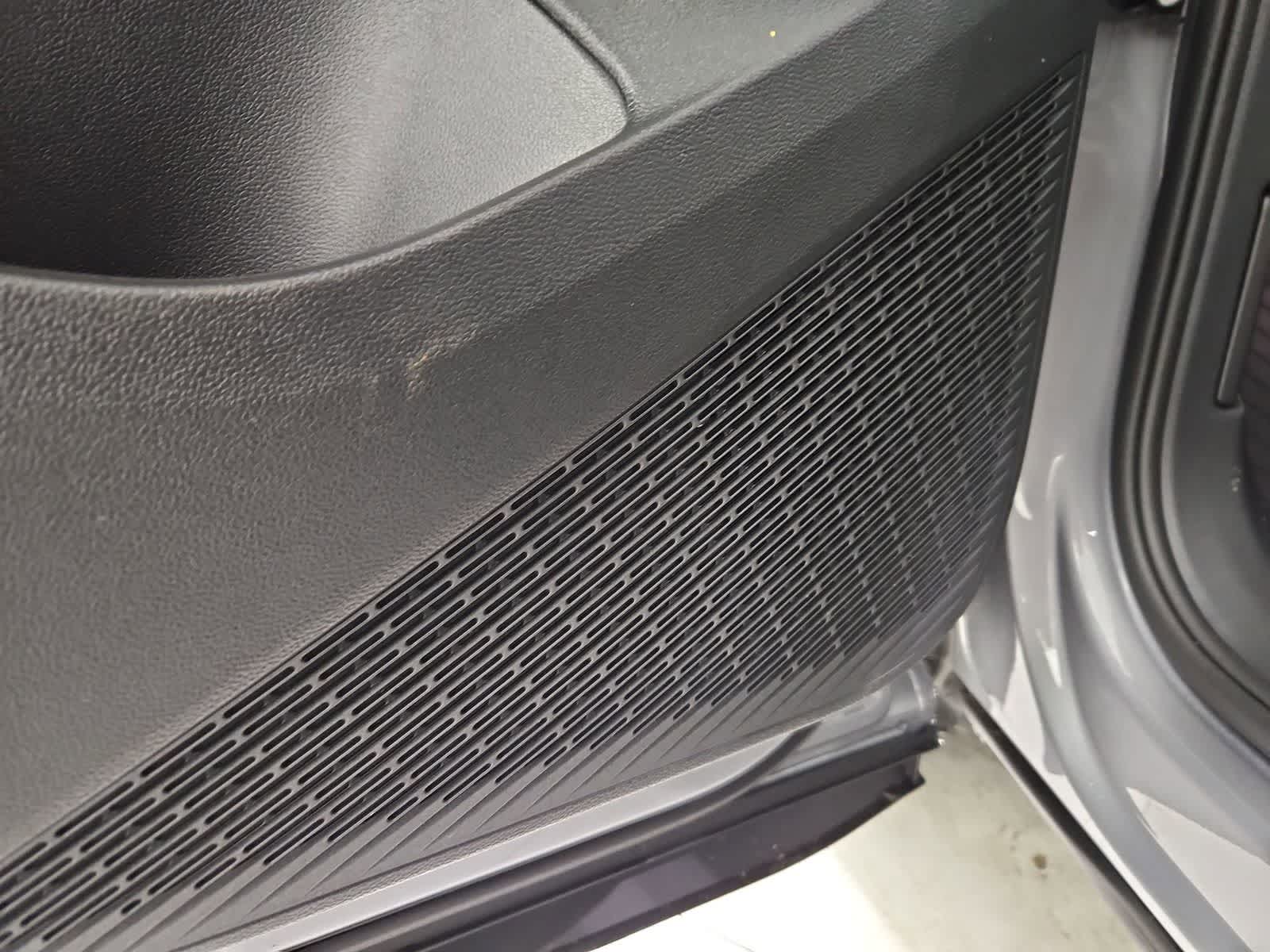 Thumbnail: 2026 Volkswagen Atlas - 32