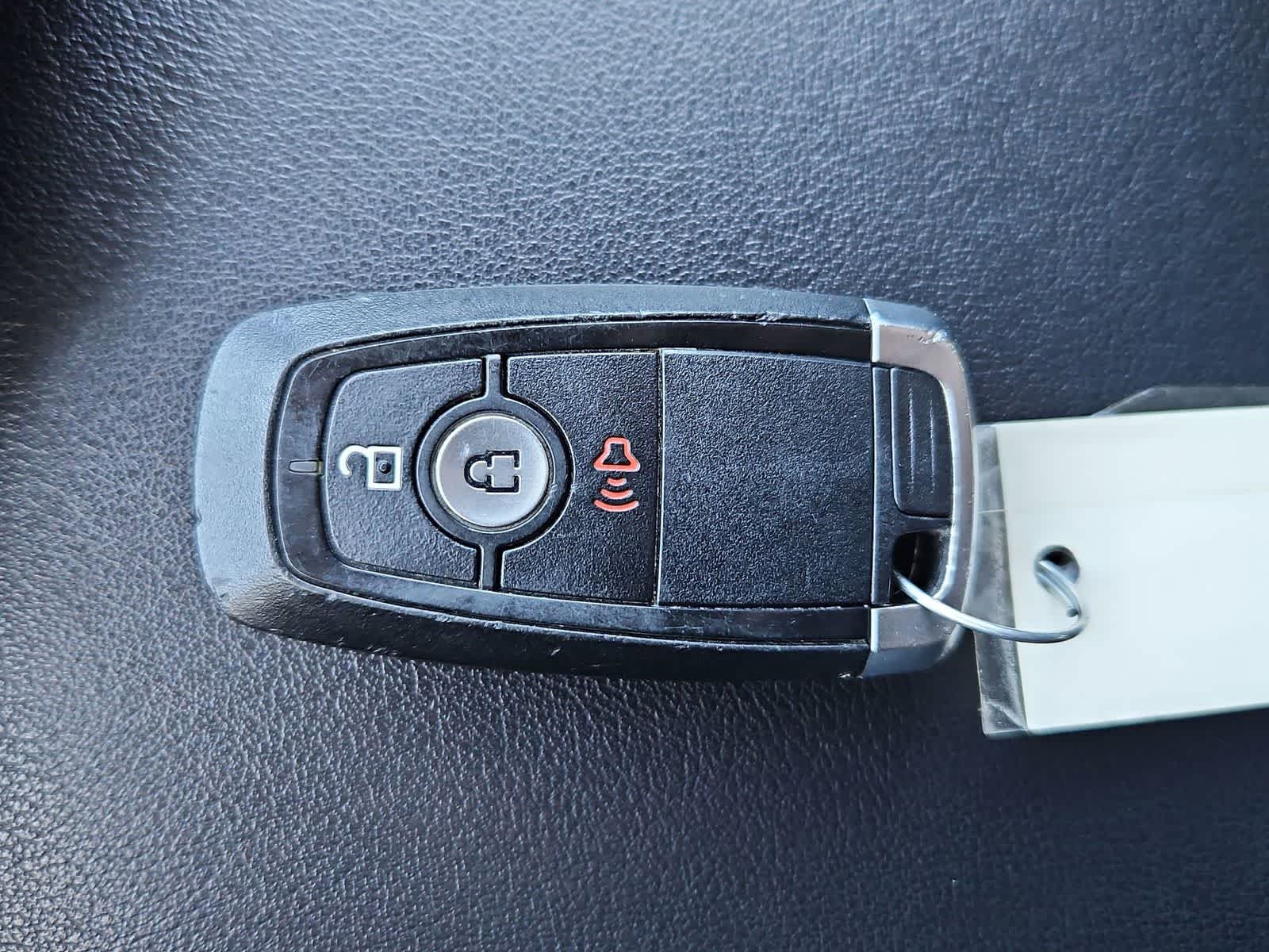 Thumbnail: 2021 Ford Edge - 34