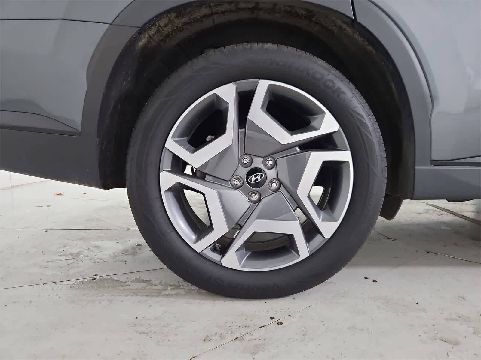 Thumbnail: 2023 Hyundai Palisade - 13