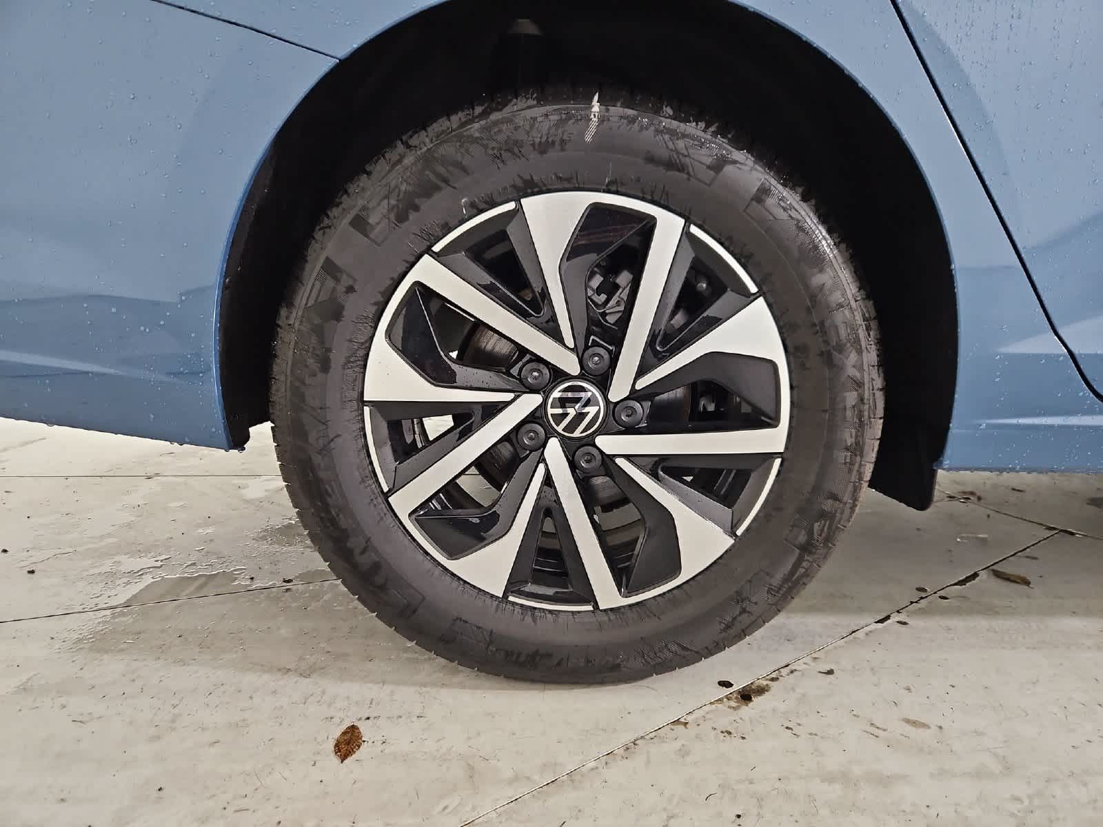 2025 Volkswagen Jetta S - Photo 13