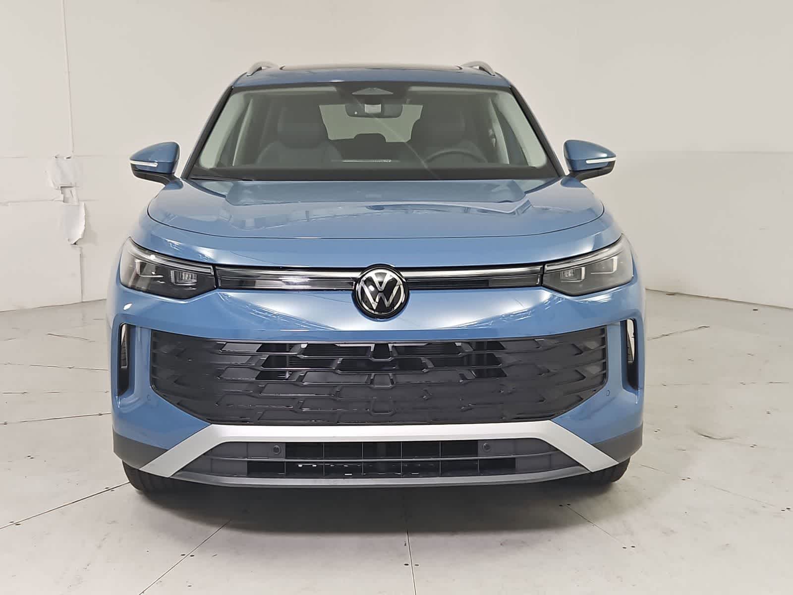Thumbnail: 2026 Volkswagen Tiguan - 9