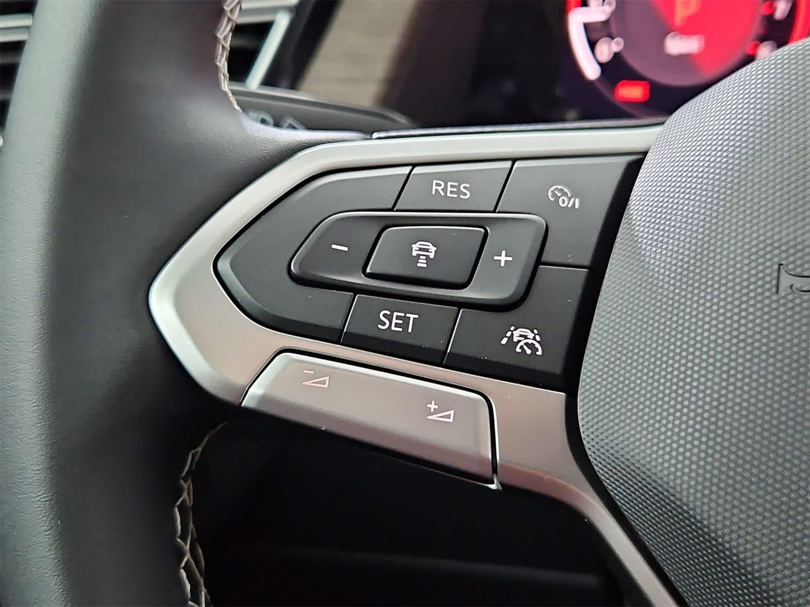 Thumbnail: 2026 Volkswagen Atlas - 25