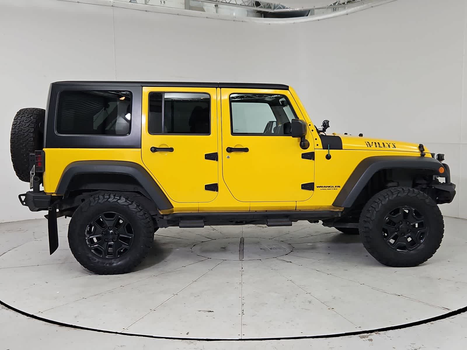 Thumbnail: 2015 Jeep Wrangler - 7