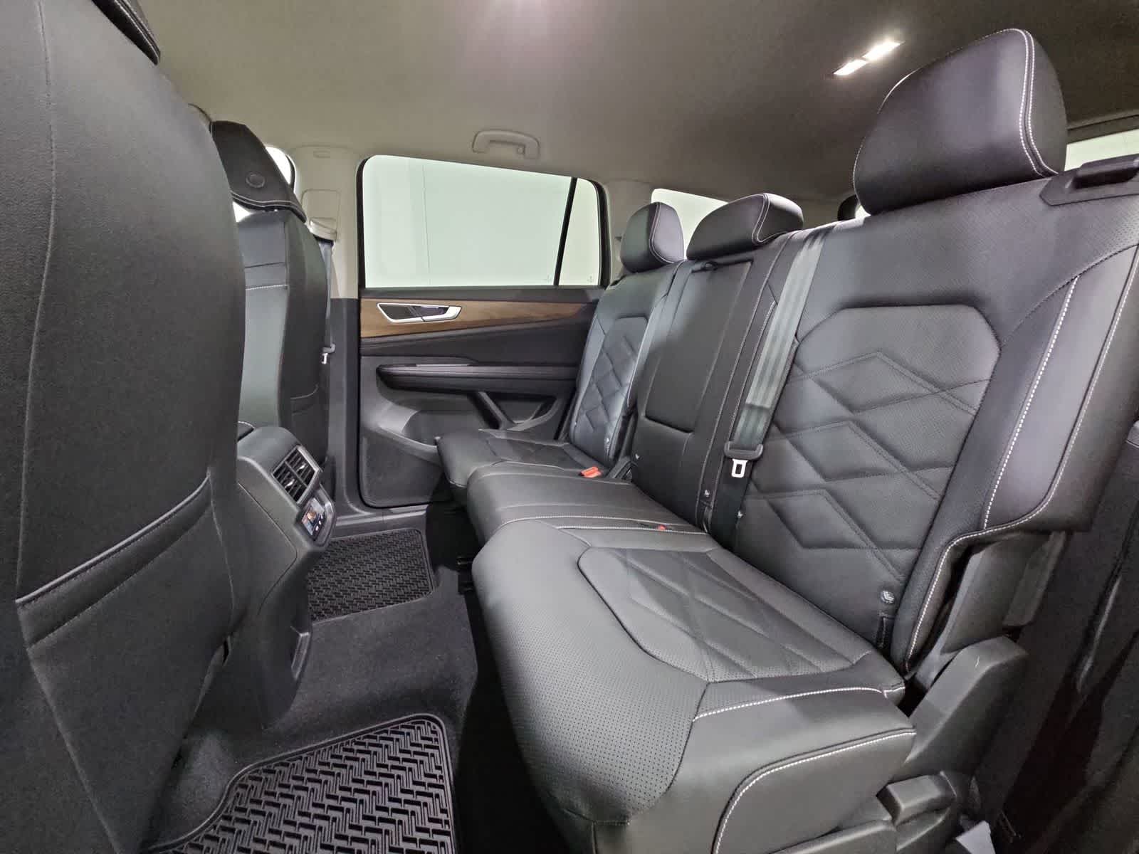 Thumbnail: 2026 Volkswagen Atlas - 19