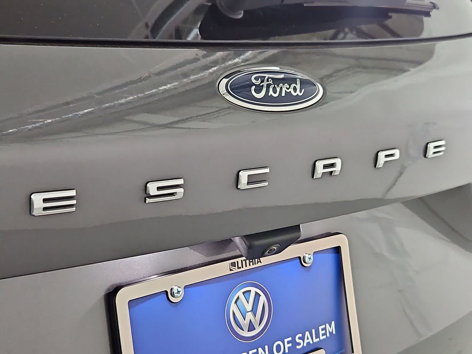 Thumbnail: 2021 Ford Escape - 12