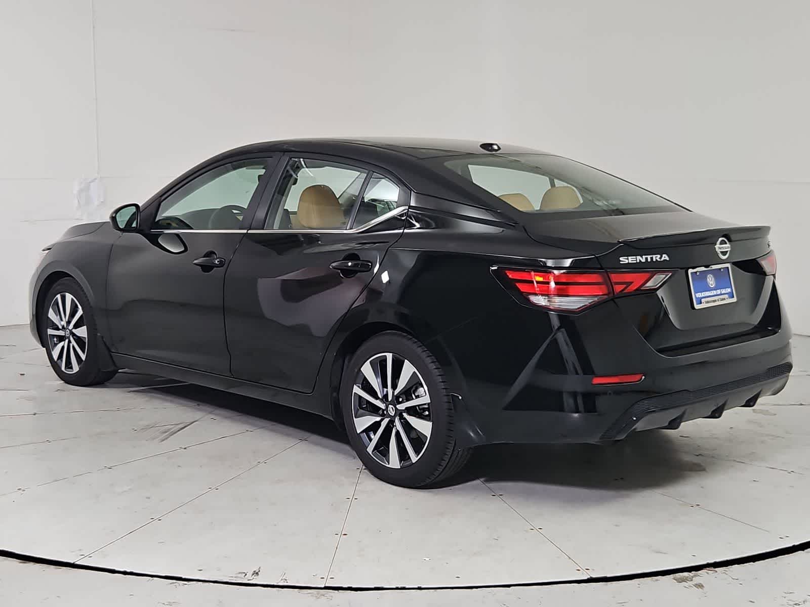 Thumbnail: 2021 Nissan Sentra - 4