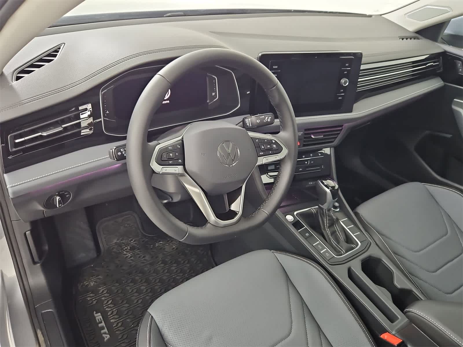 Thumbnail: 2025 Volkswagen Jetta - 2