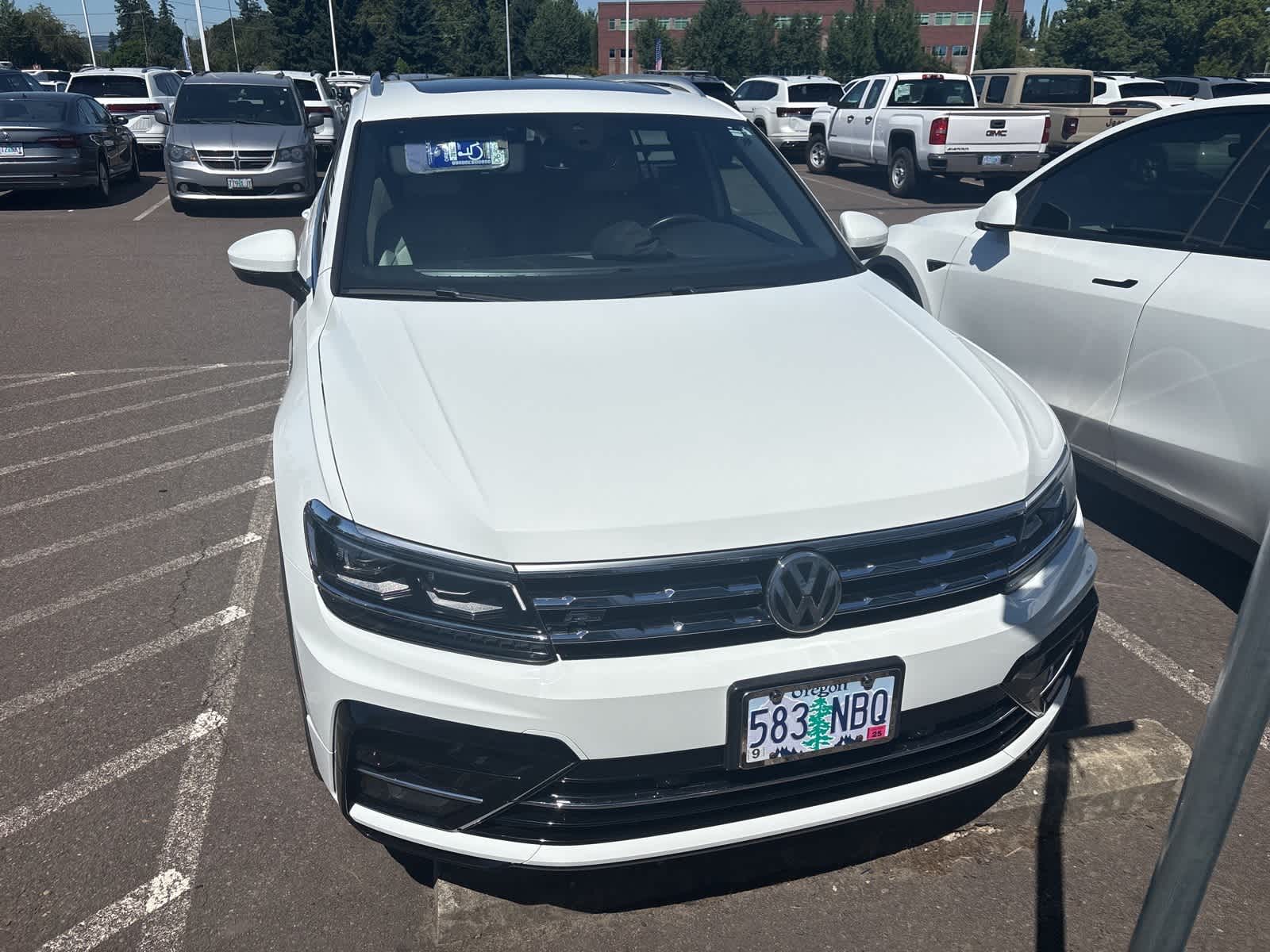 Thumbnail: 2021 Volkswagen Tiguan - 2