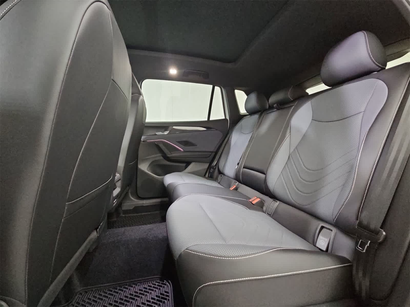 Thumbnail: 2025 Volkswagen Tiguan - 20