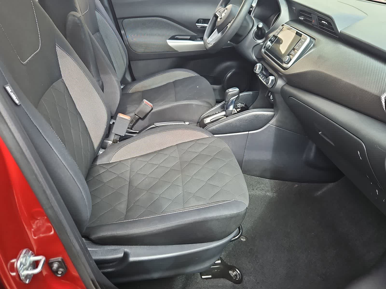 Thumbnail: 2020 Nissan Kicks - 20