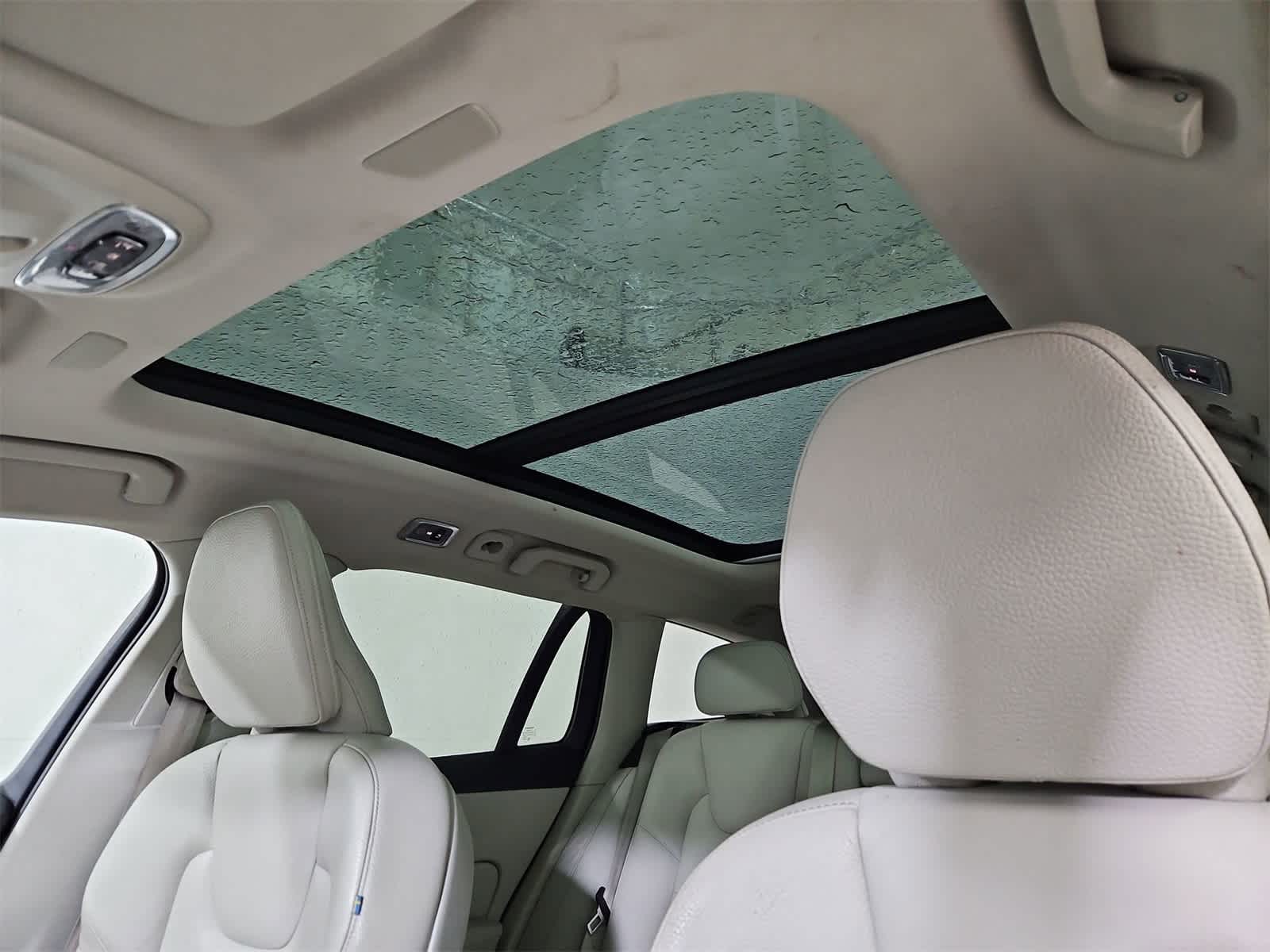 Thumbnail: 2021 Volvo S60 - 19