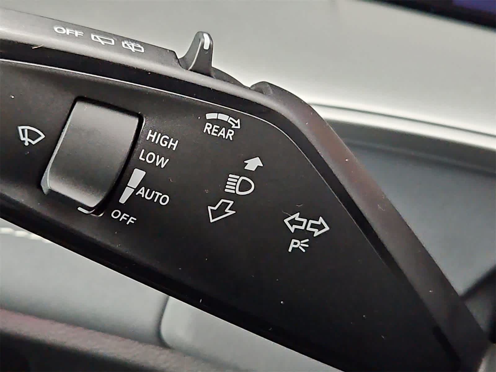 Thumbnail: 2025 Volkswagen Tiguan - 28