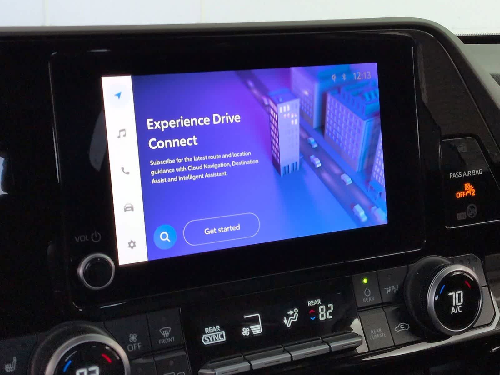 Thumbnail: 2023 Toyota Highlander - 28