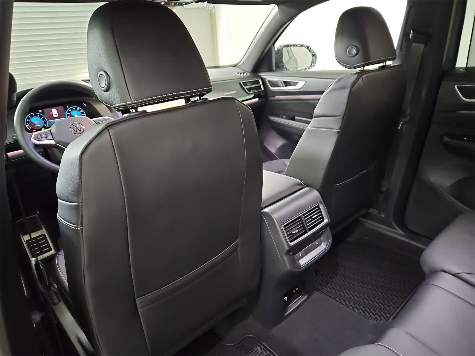 Thumbnail: 2026 Volkswagen Atlas - 18