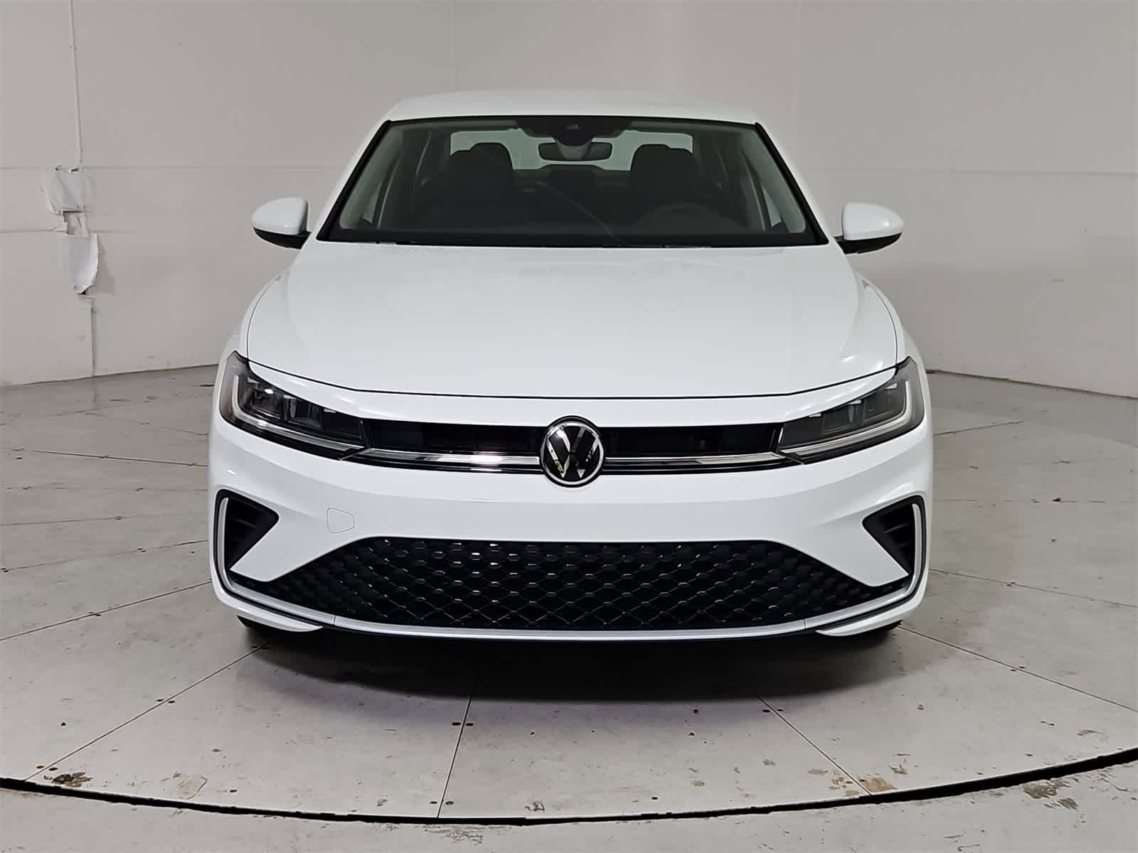 Thumbnail: 2026 Volkswagen Jetta - 9