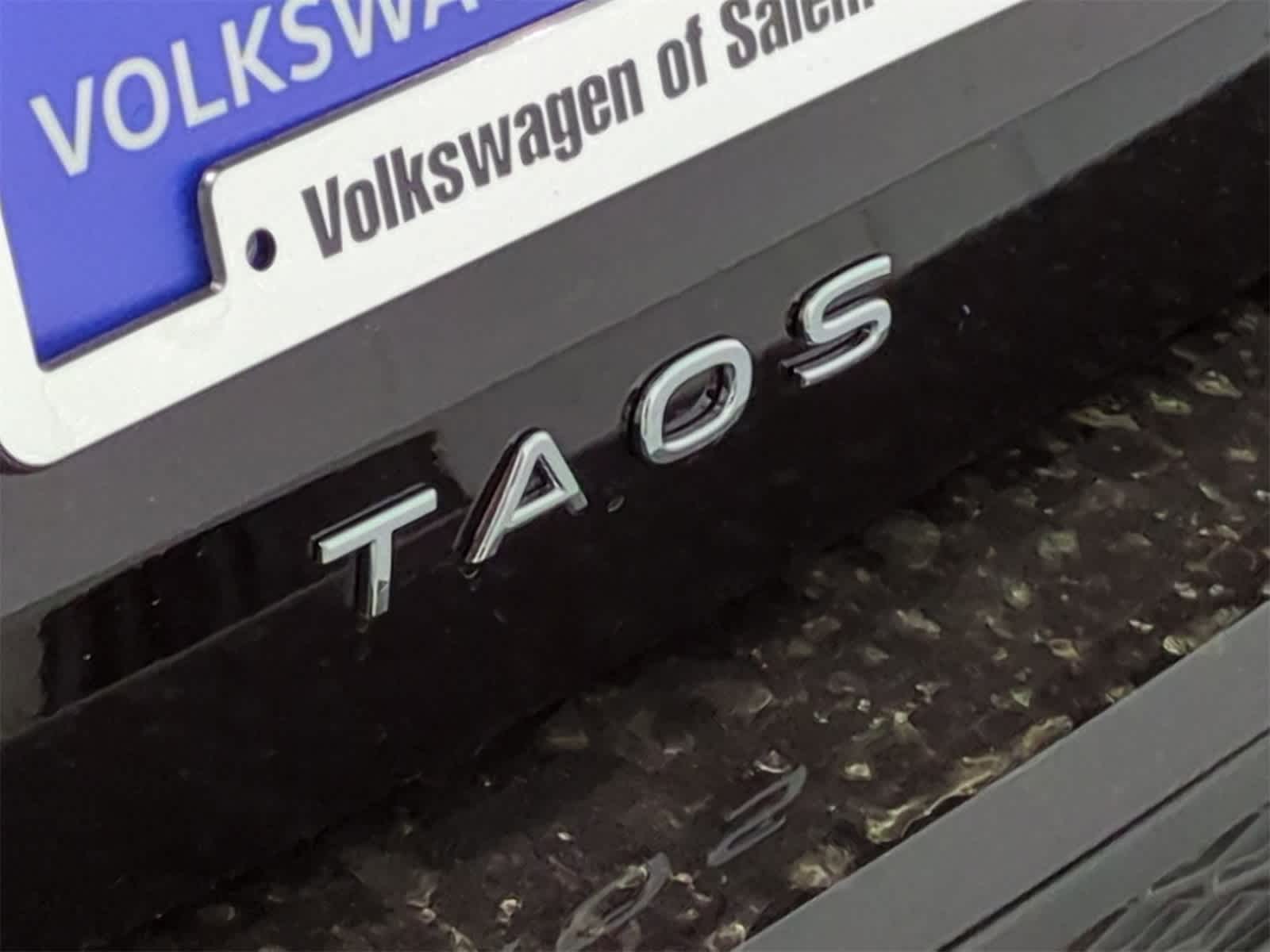 Thumbnail: 2025 Volkswagen Taos - 12