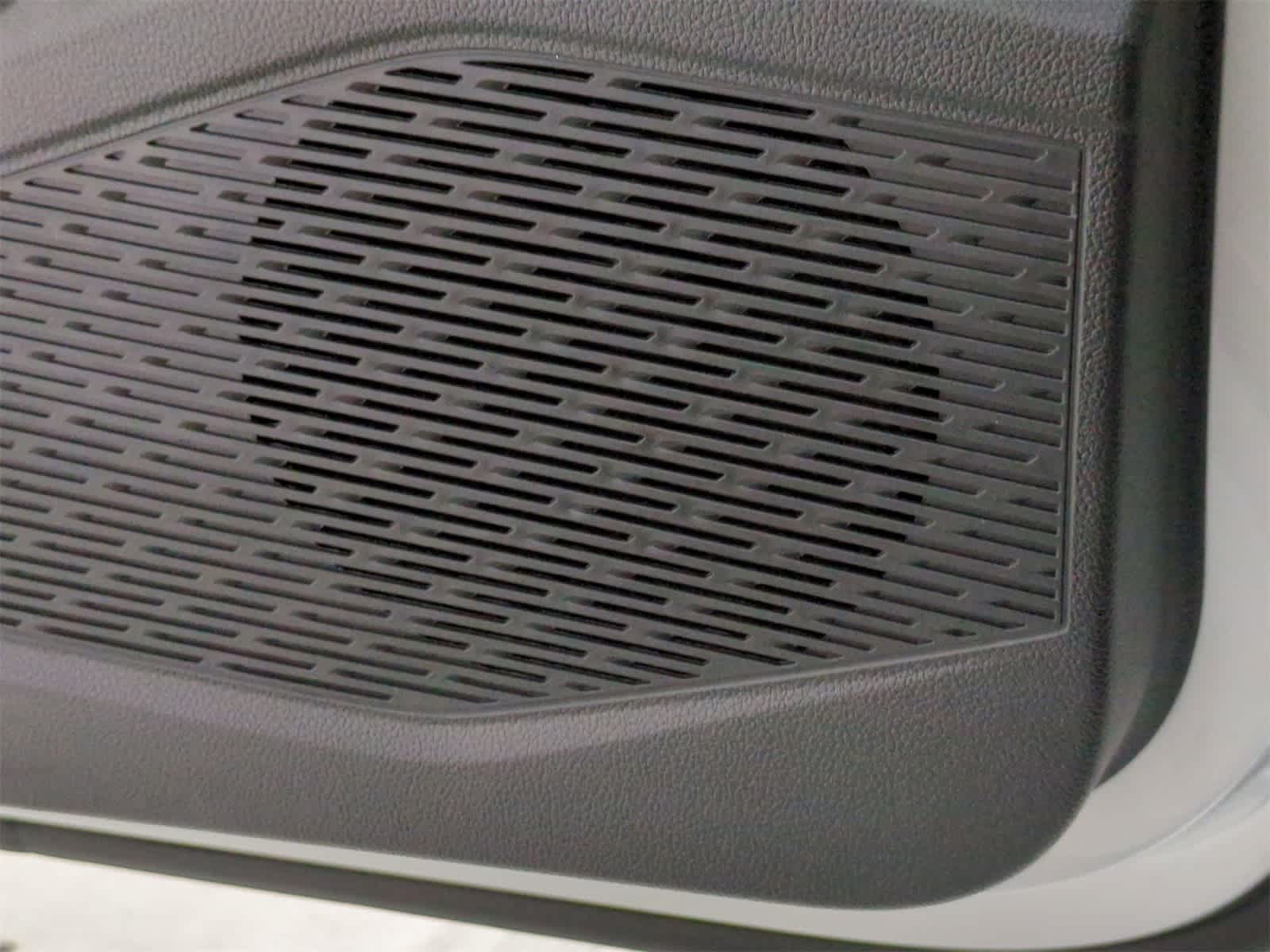 Thumbnail: 2025 Volkswagen Jetta - 30