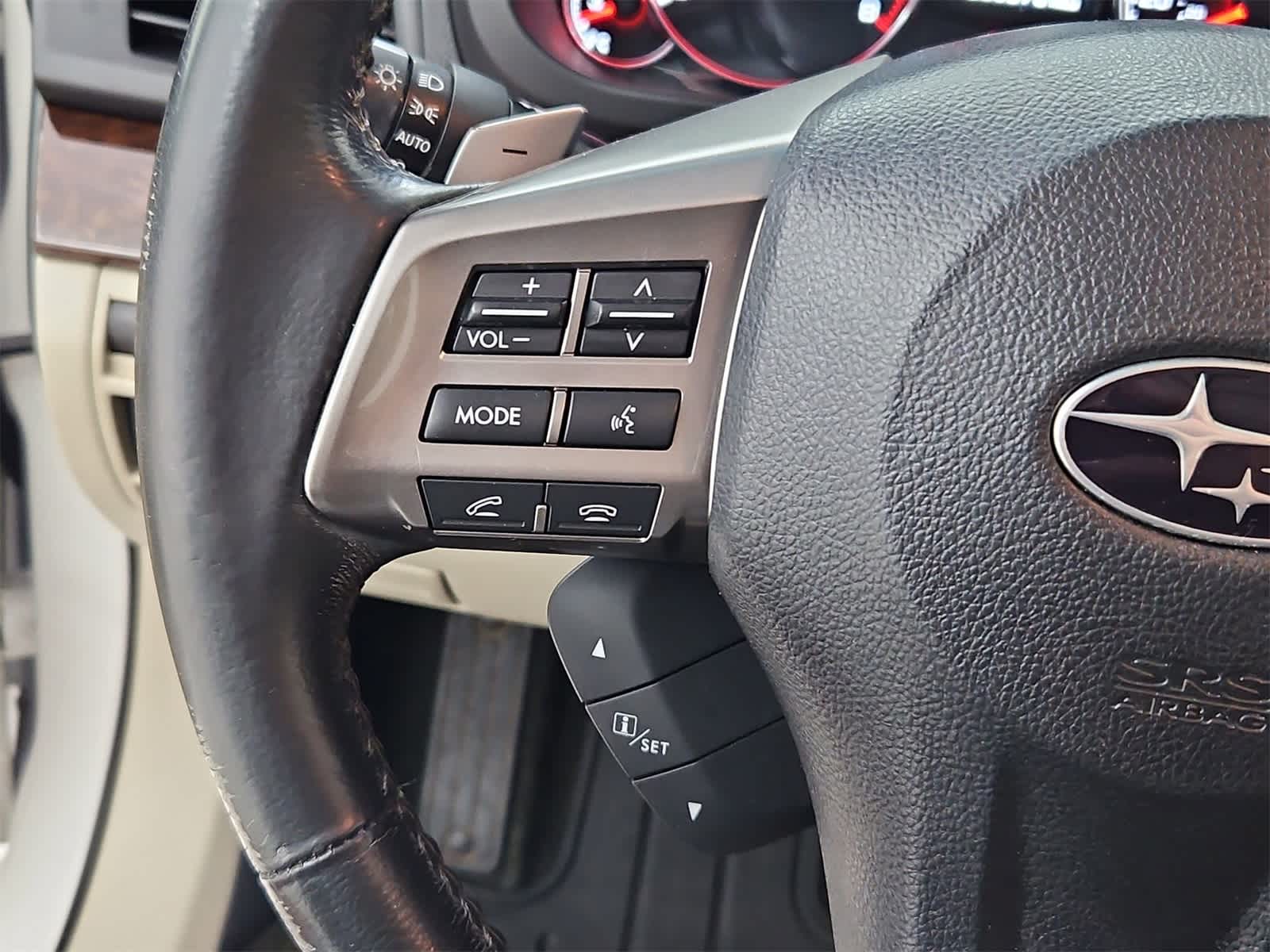 2013 Subaru Legacy Limited 23