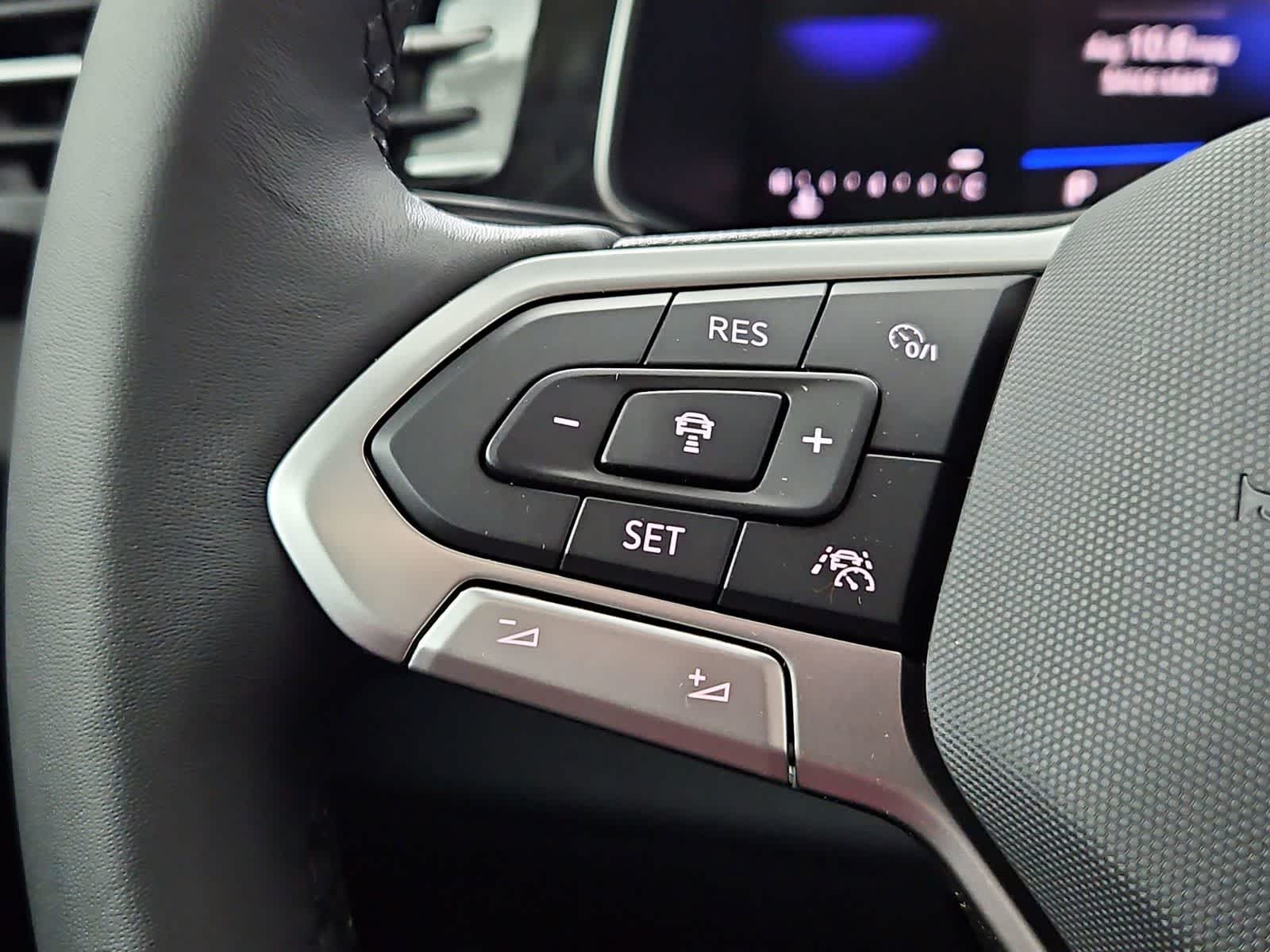 Thumbnail: 2025 Volkswagen Jetta - 23