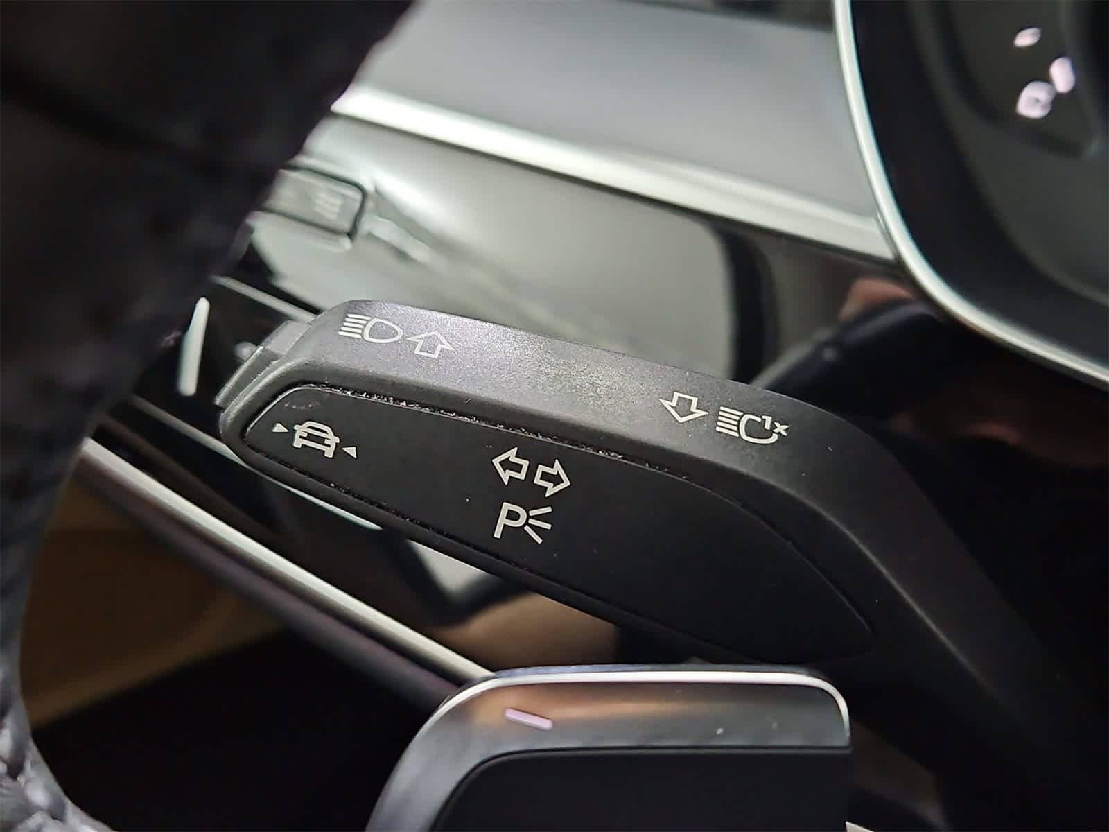 Thumbnail: 2020 Audi A8 - 28