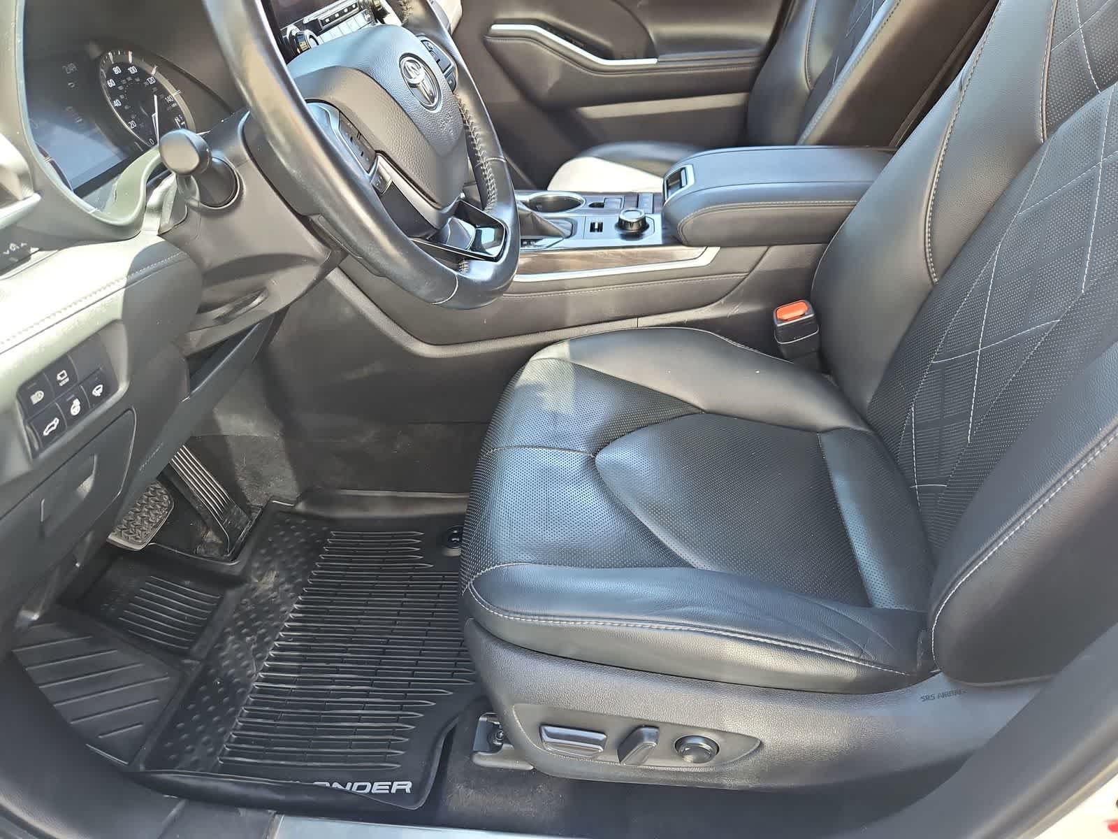 Thumbnail: 2020 Toyota Highlander - 15