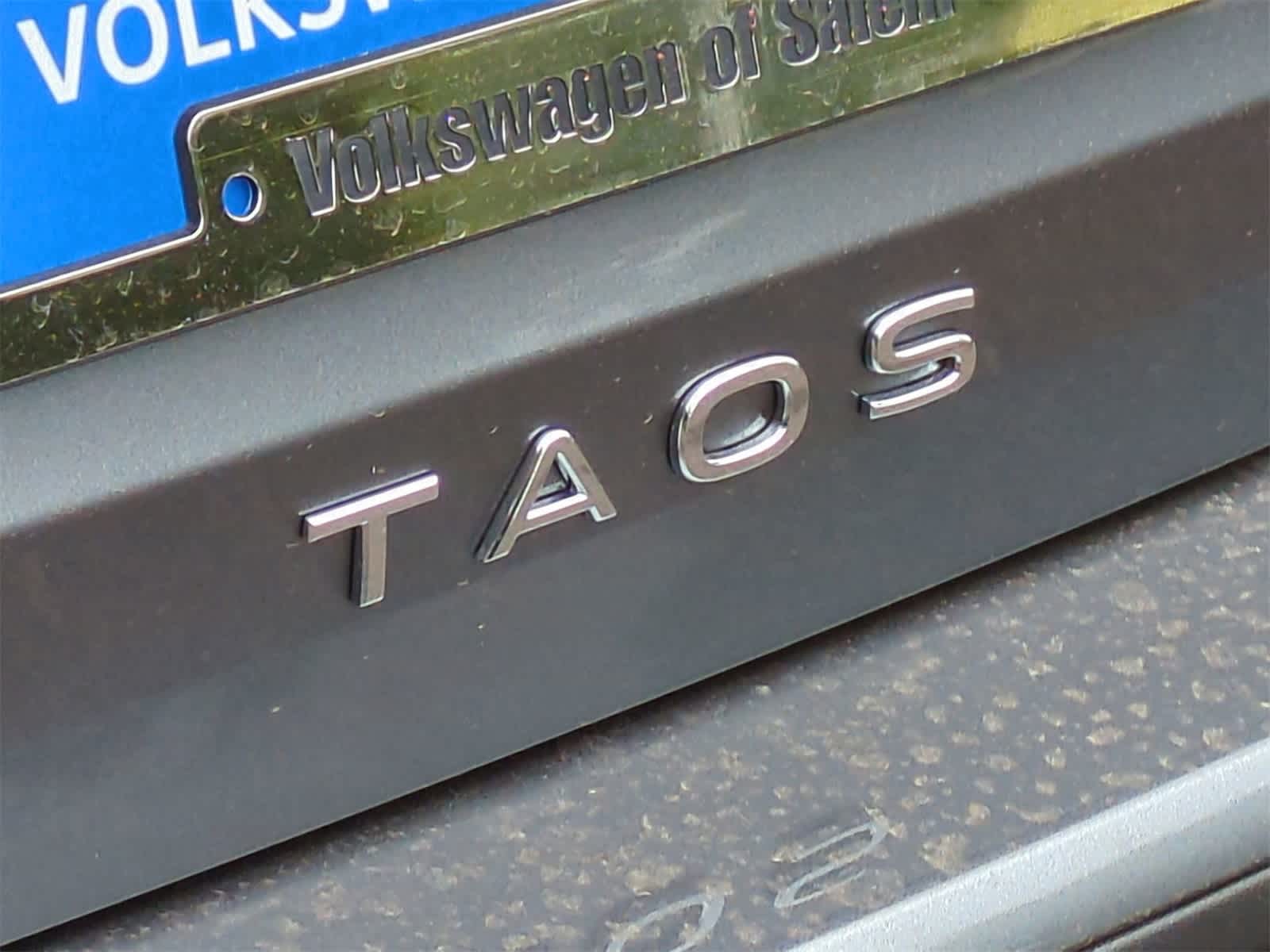 Thumbnail: 2025 Volkswagen Taos - 12