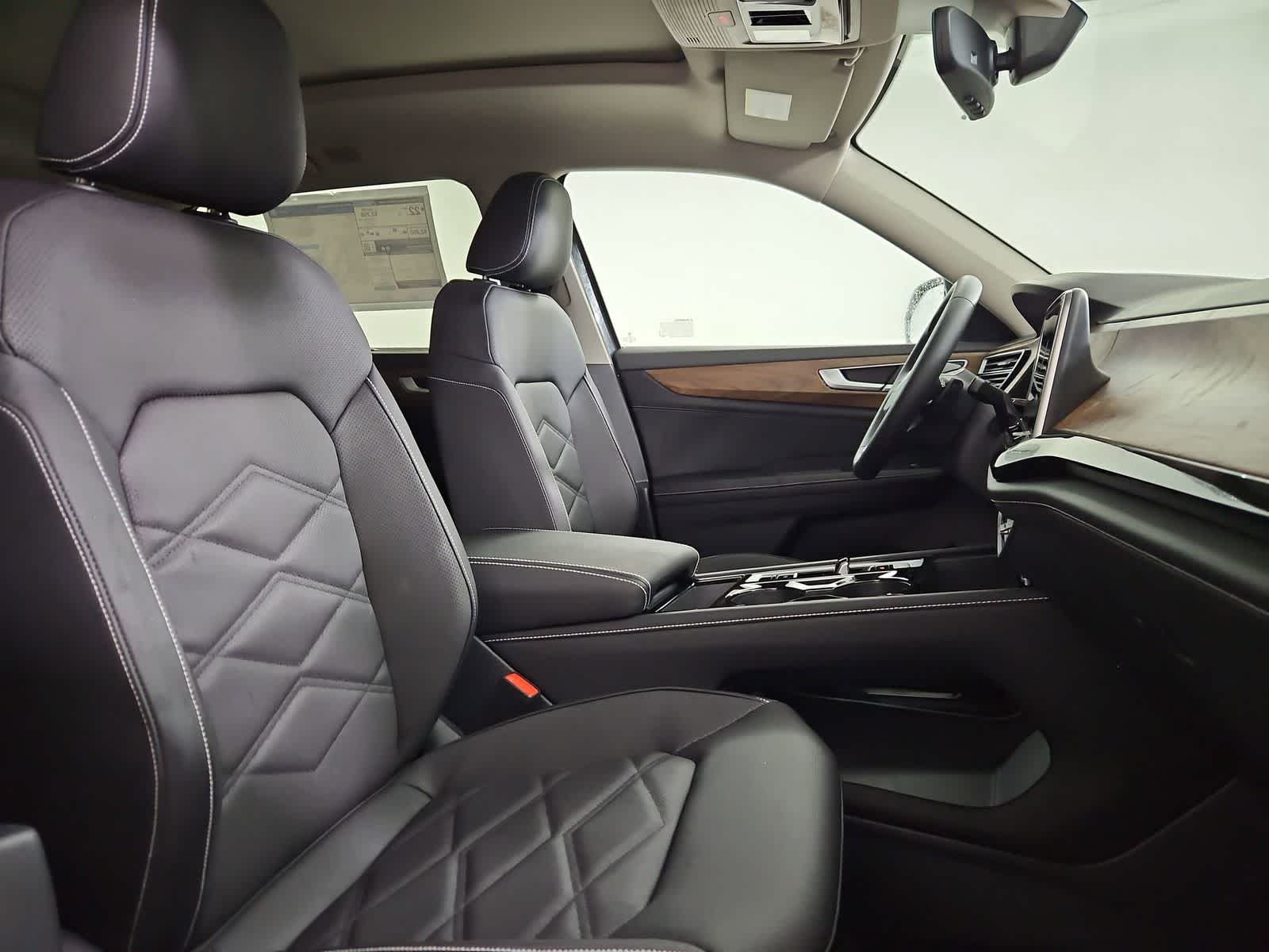 Thumbnail: 2026 Volkswagen Atlas - 23