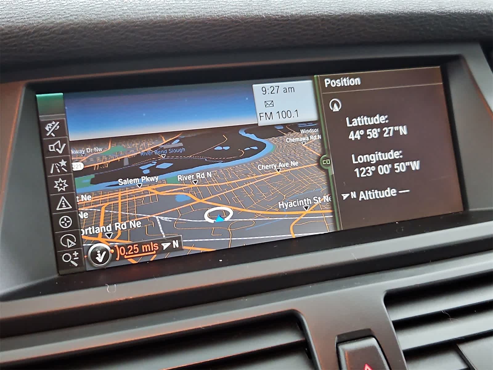 Thumbnail: 2013 BMW X5 - 30