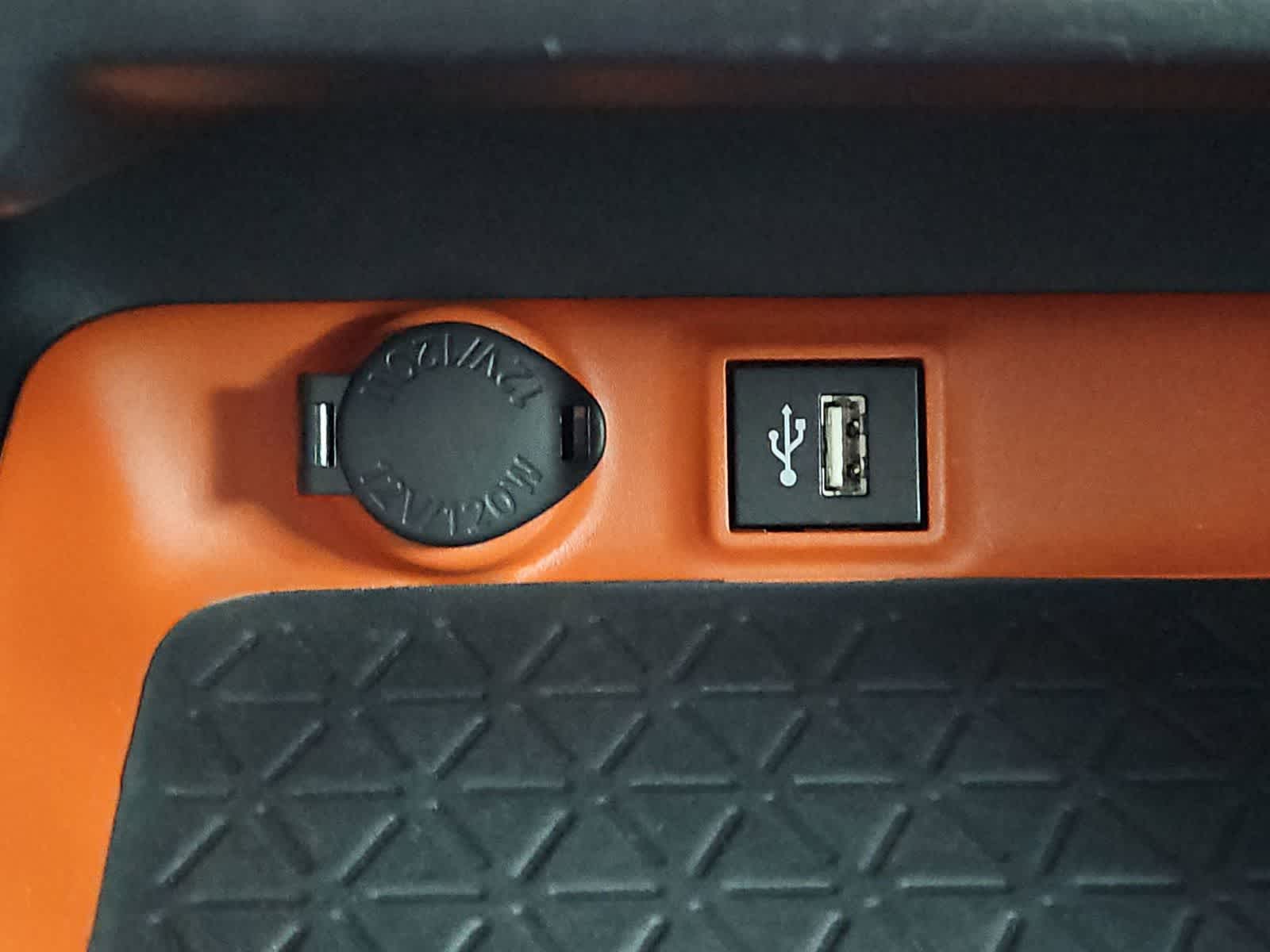 Thumbnail: 2024 Toyota RAV4 - 30