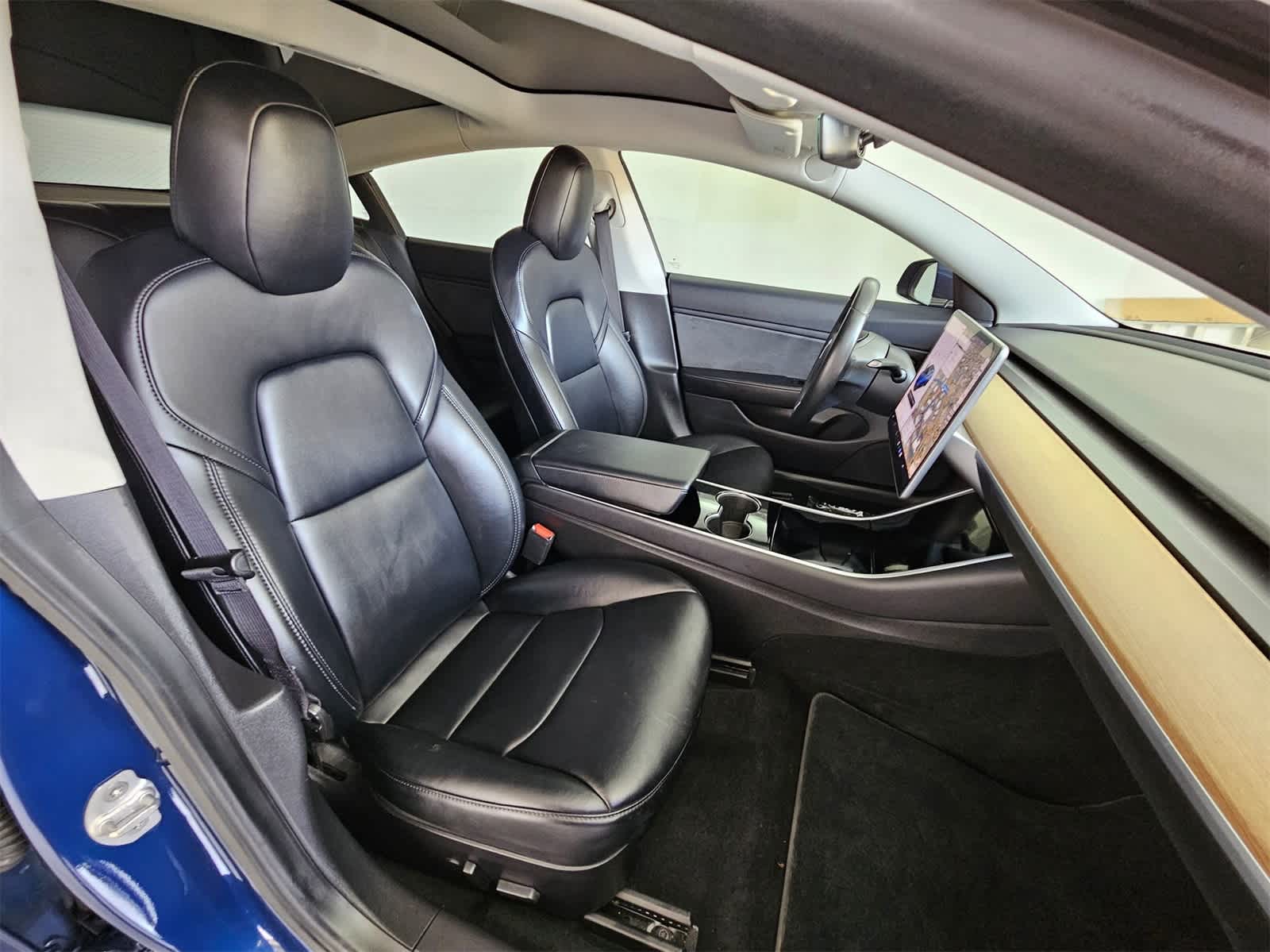 Thumbnail: 2019 Tesla Model 3 - 19