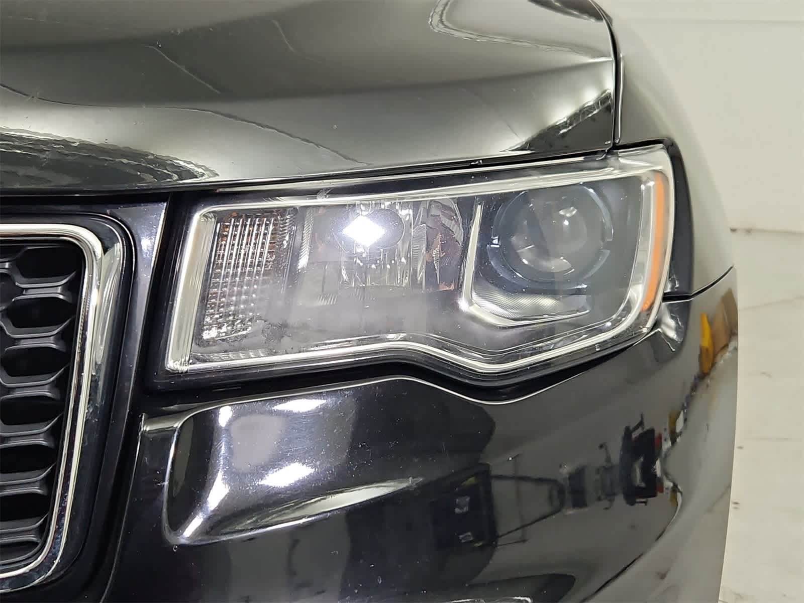 Thumbnail: 2017 Jeep Grand Cherokee - 10