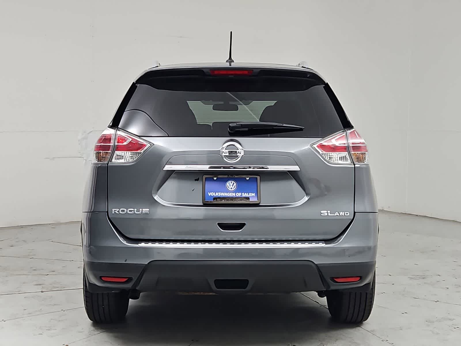 Thumbnail: 2016 Nissan Rogue - 5