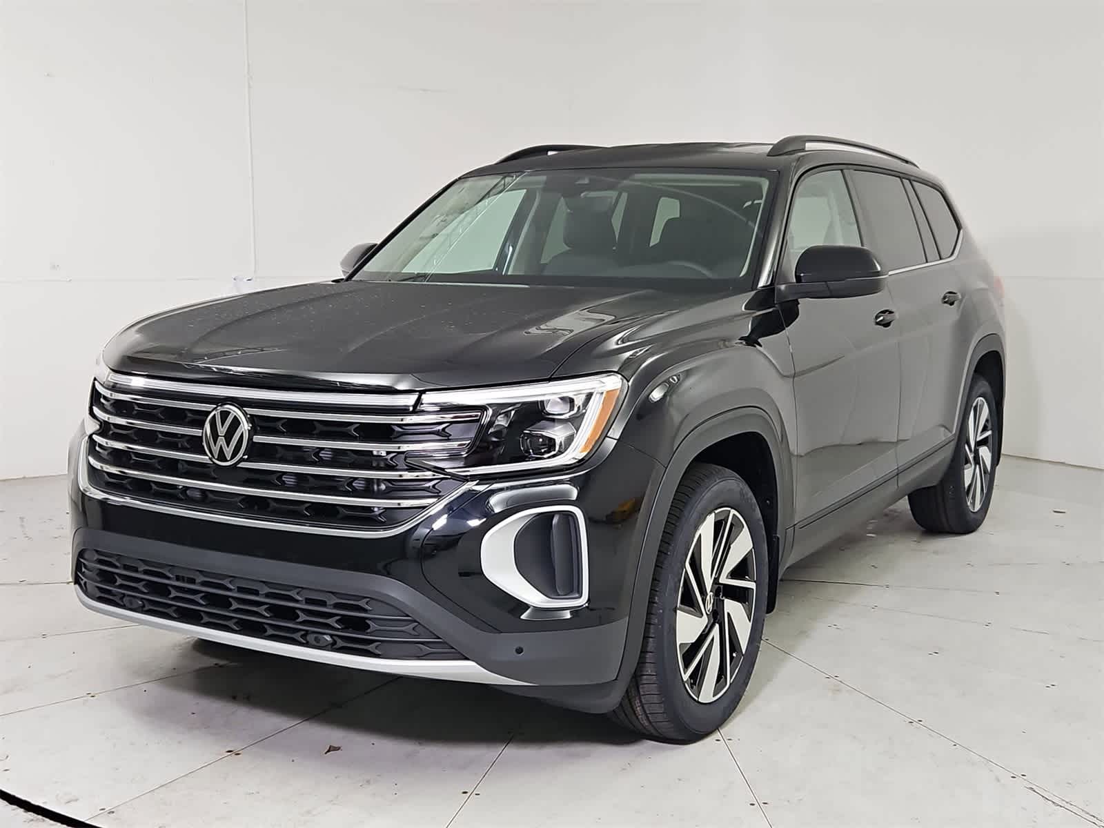 Thumbnail: 2026 Volkswagen Atlas - 1