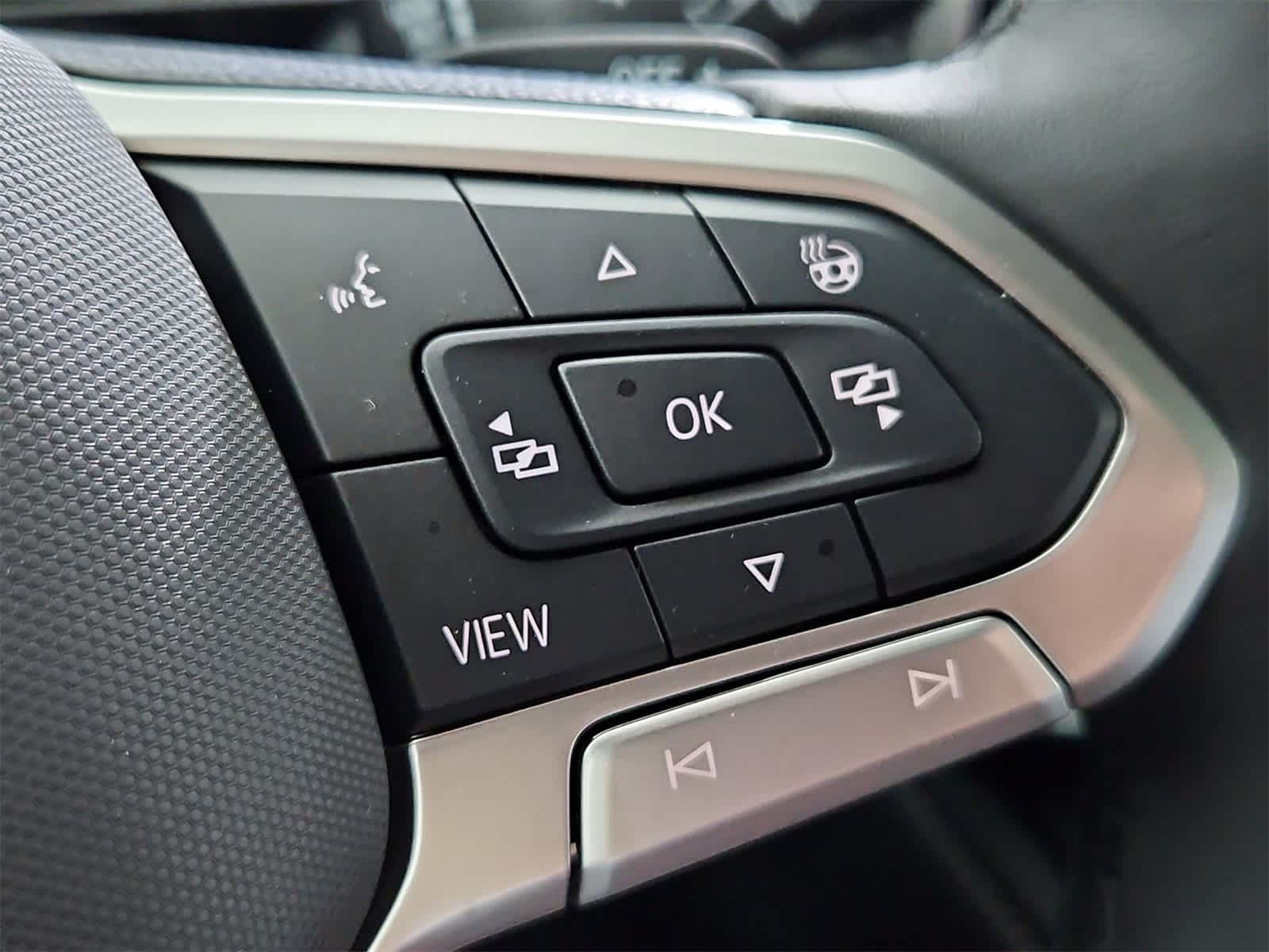 Thumbnail: 2025 Volkswagen Atlas - 26