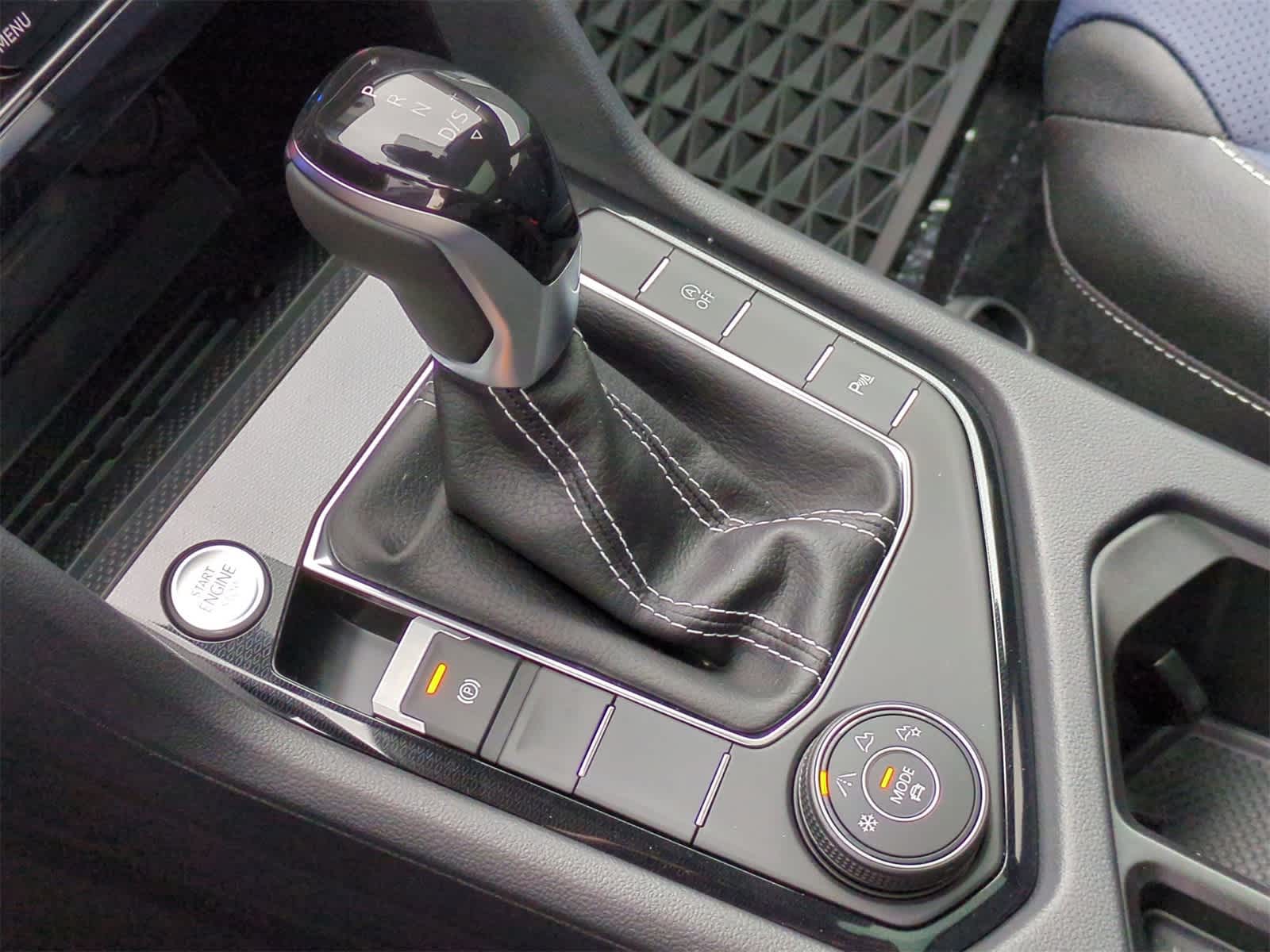 Thumbnail: 2025 Volkswagen Taos - 33