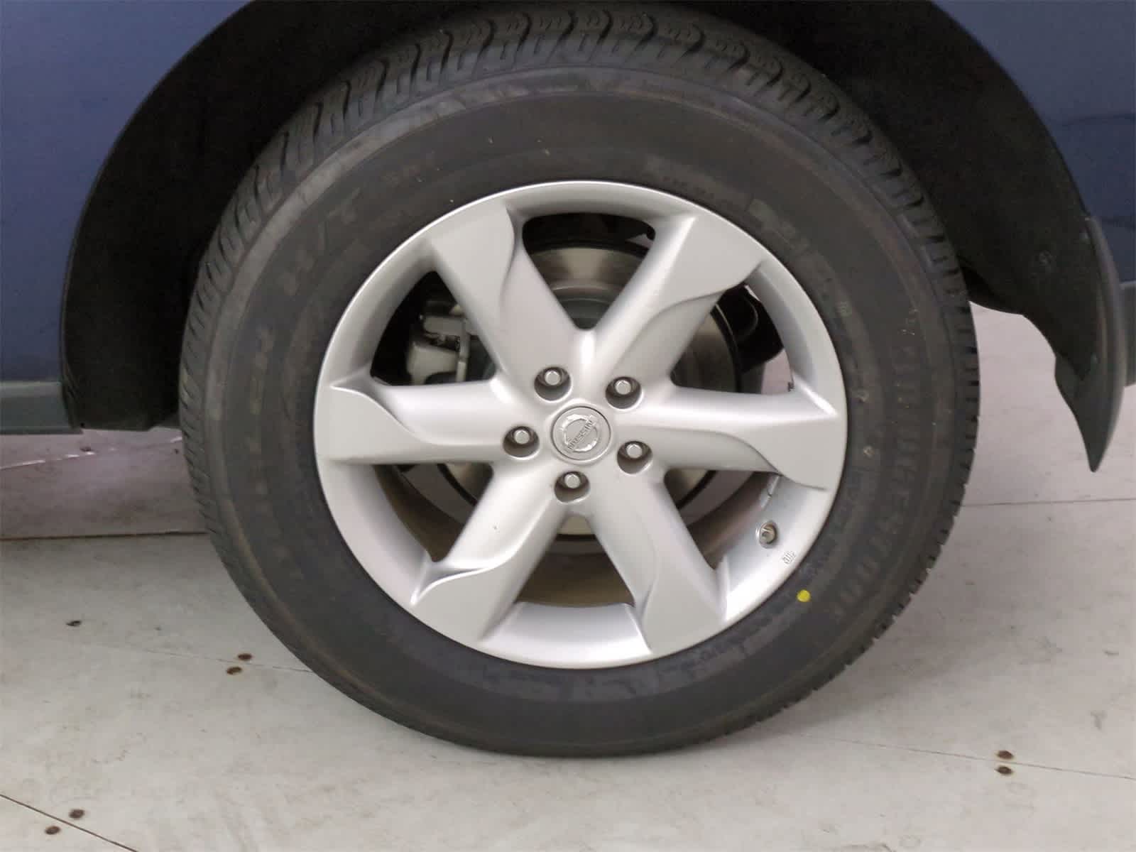 Thumbnail: 2009 Nissan Murano - 13