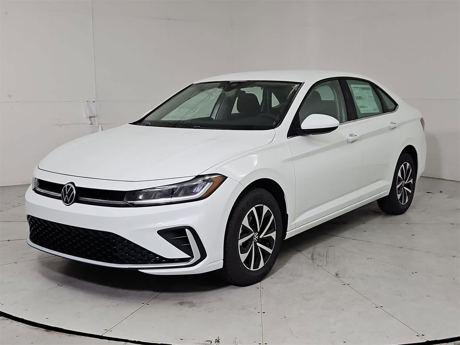 Thumbnail: 2026 Volkswagen Jetta - 1