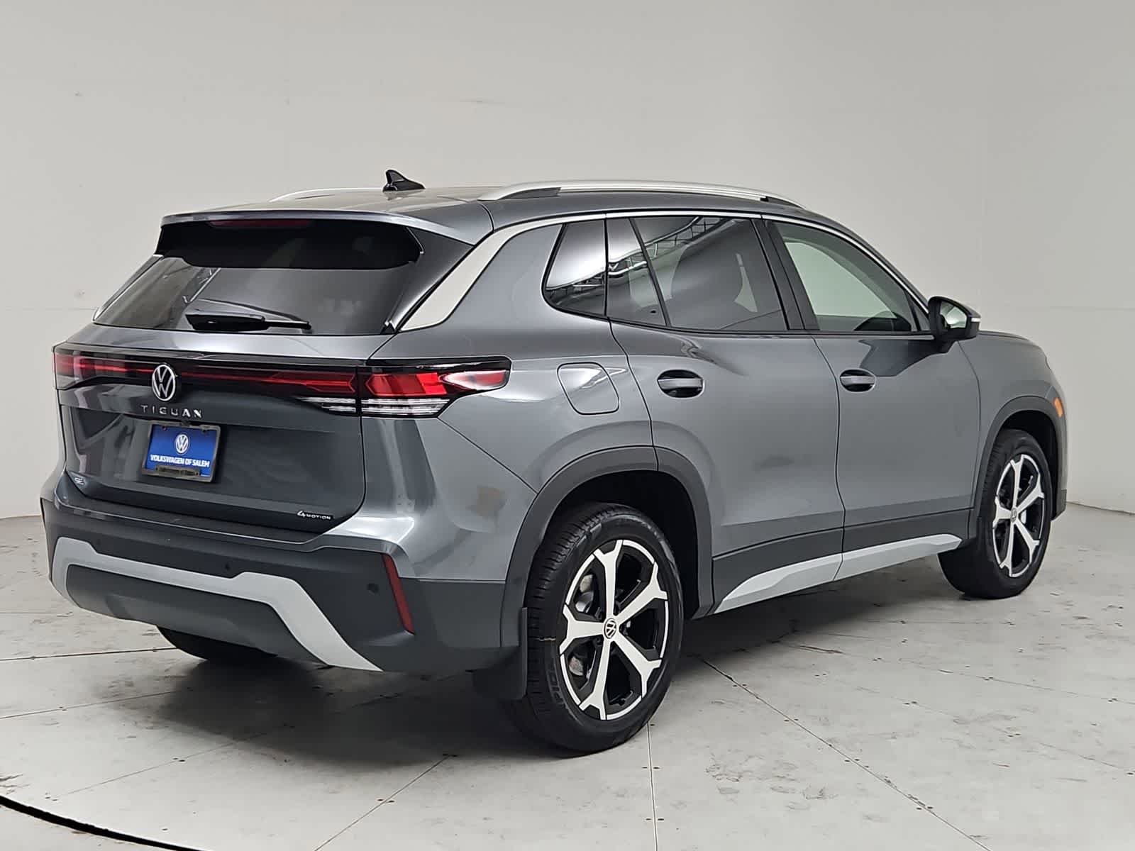 Thumbnail: 2026 Volkswagen Tiguan - 6