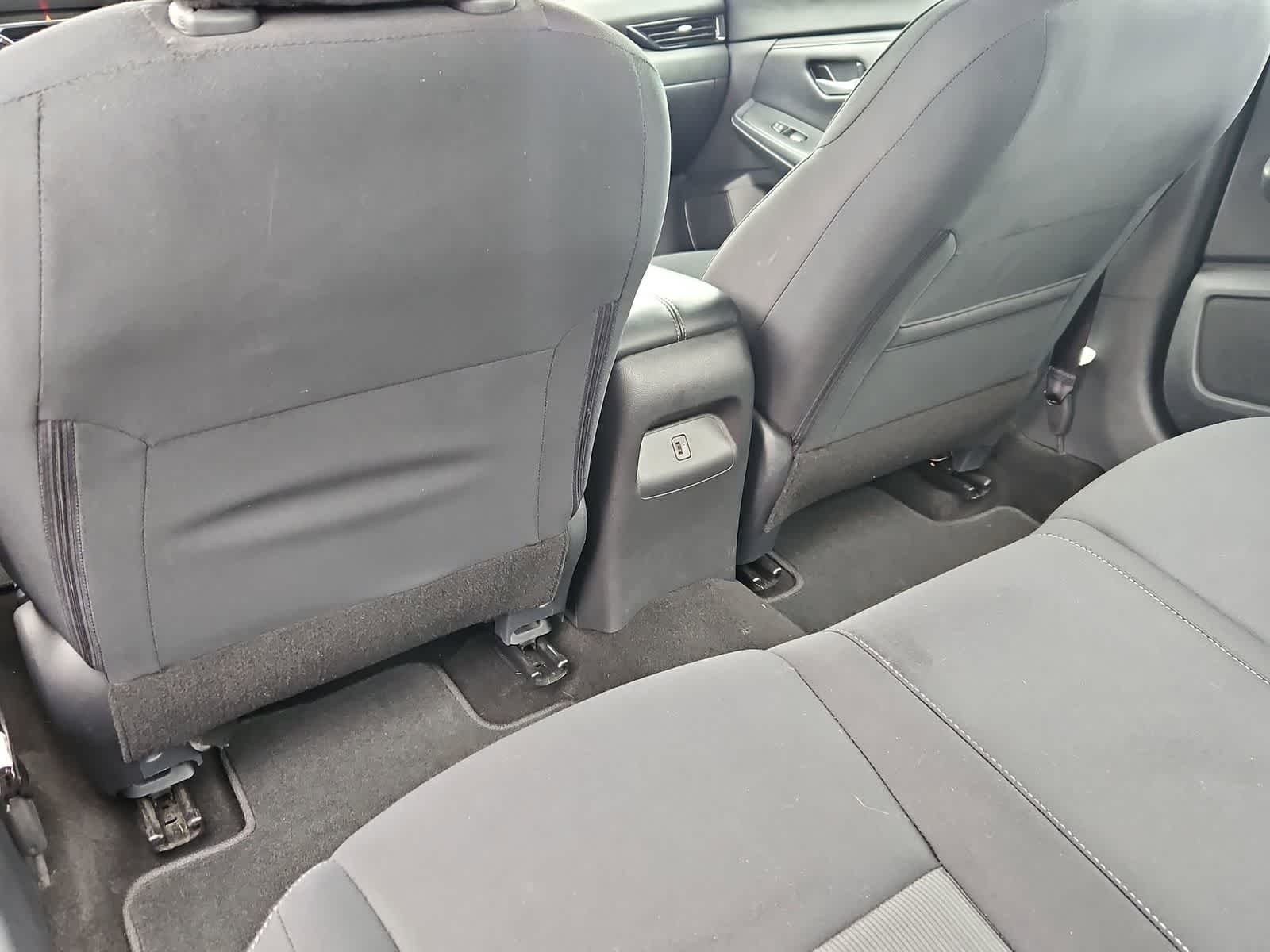 Thumbnail: 2024 Nissan Sentra - 18